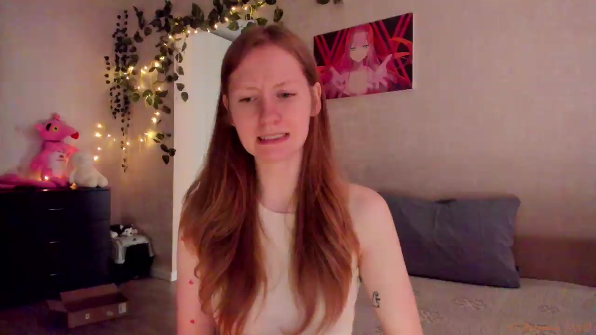 Gallery image thumbnail from mnialice's myfreecams stream on, 05/12/2026, 04:49 image 14 of 20