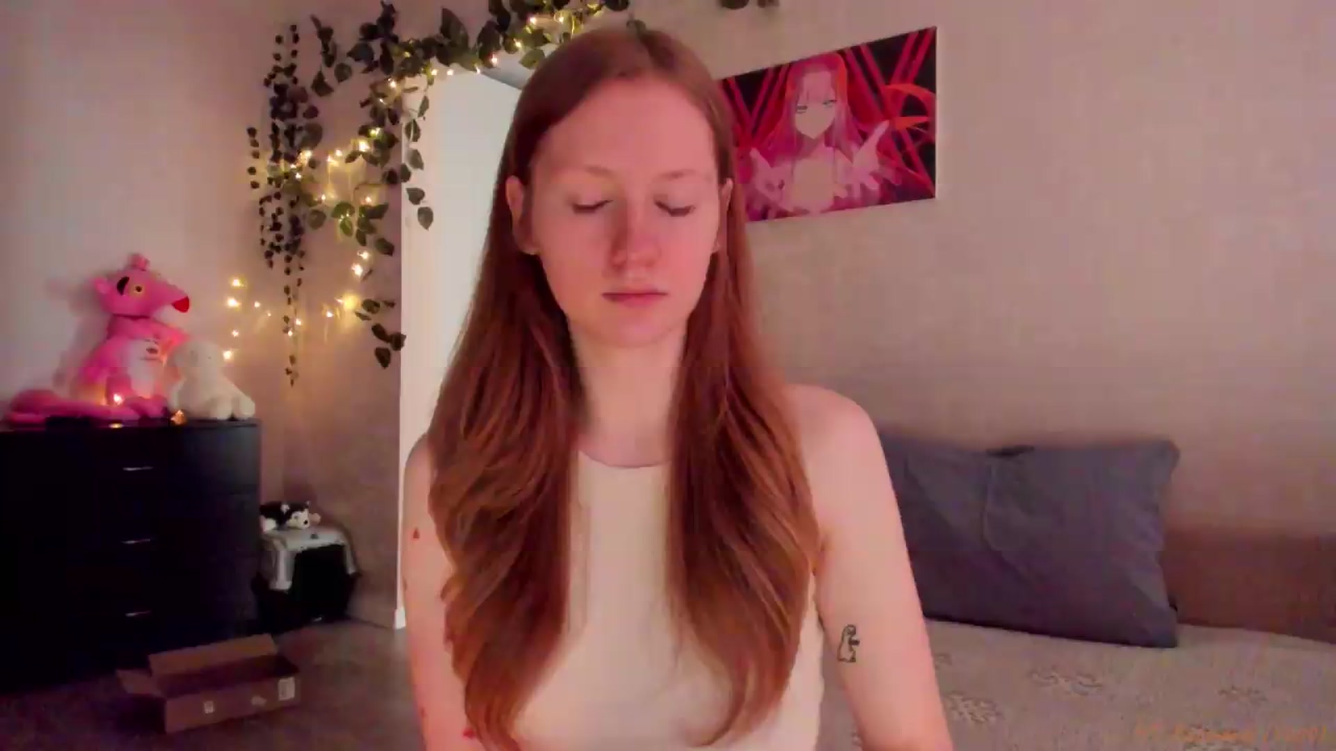 Gallery image thumbnail from mnialice's myfreecams stream on, 05/12/2026, 04:49 image 8 of 20