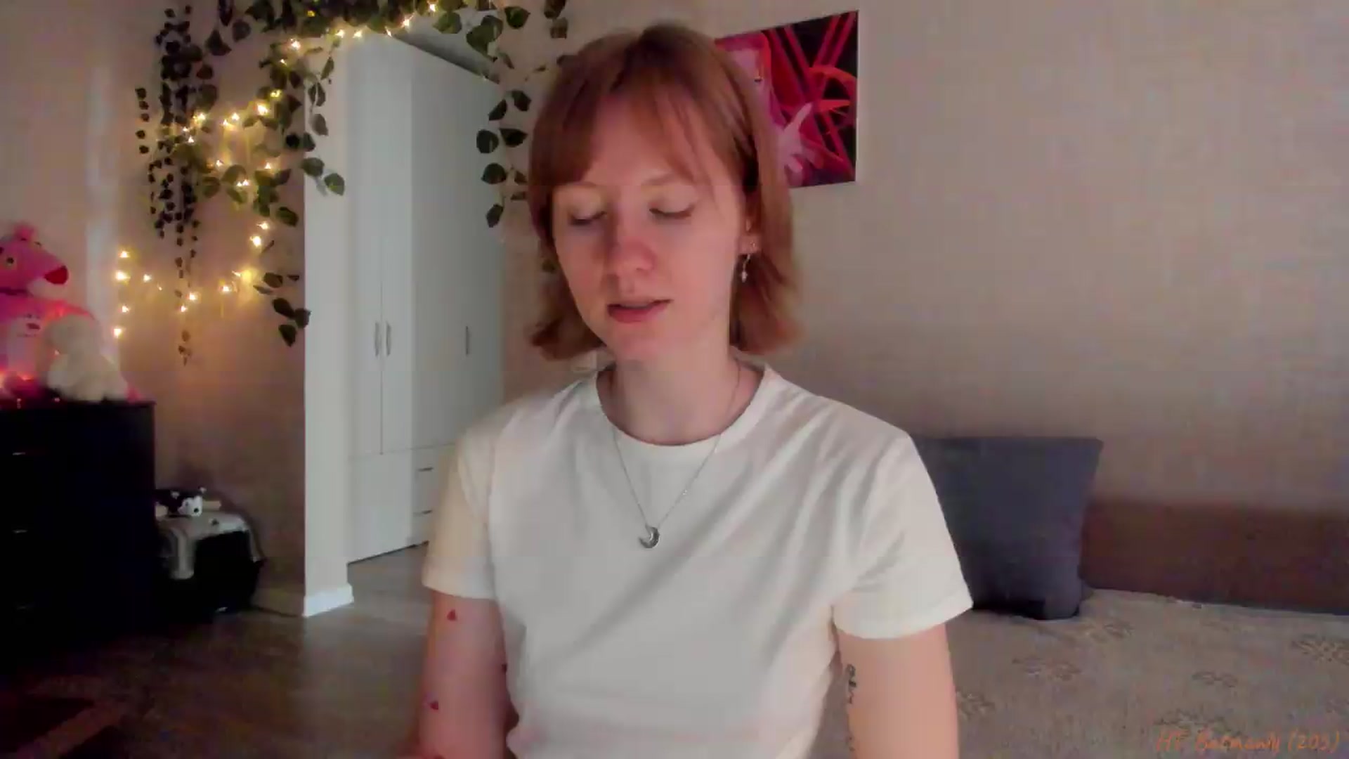 Gallery image thumbnail from mnialice's myfreecams stream on, 05/30/2026, 04:05 image 10 of 20