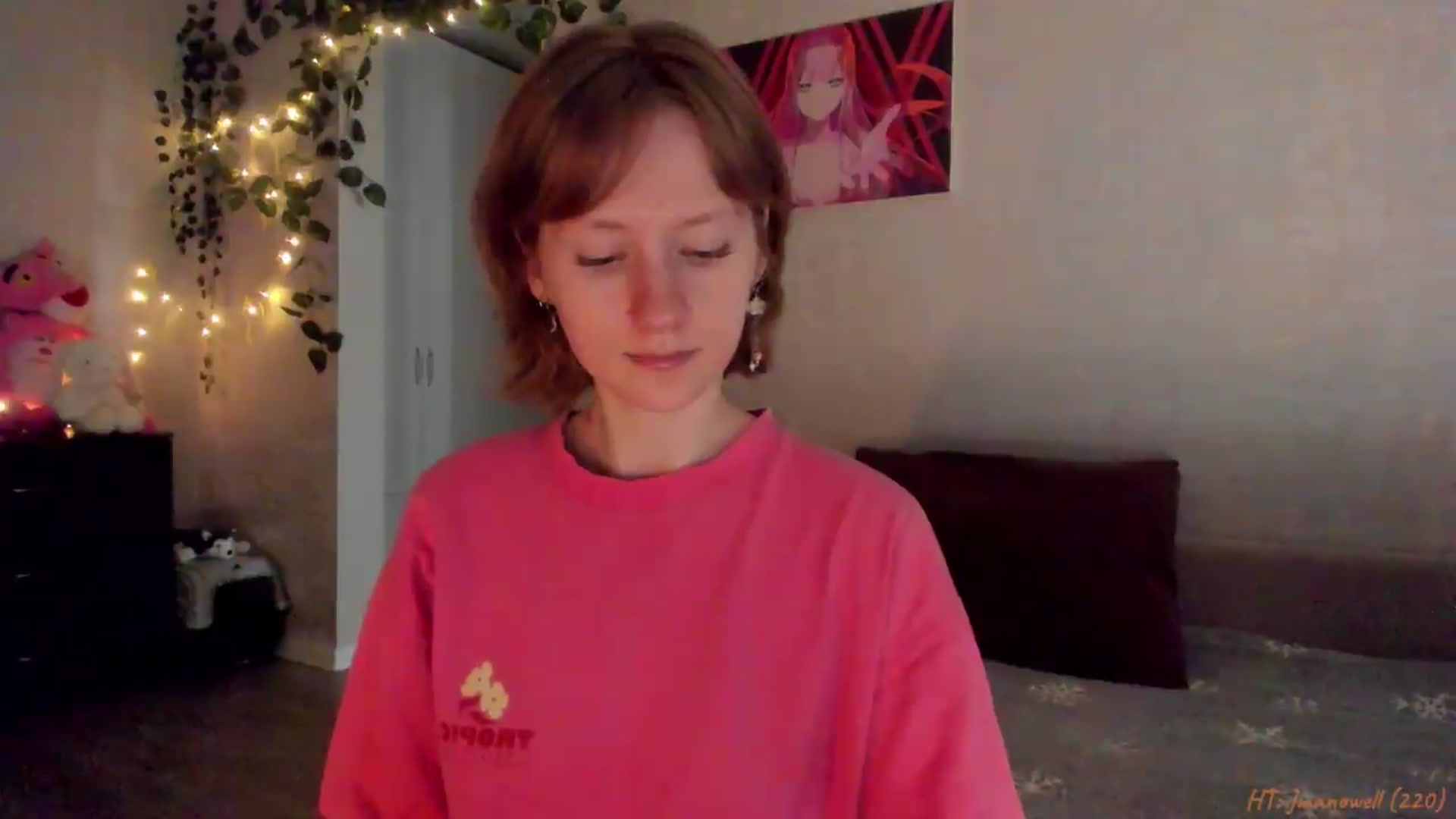 Gallery image thumbnail from mnialice's myfreecams stream on, 05/31/2026, 03:46 image 16 of 20