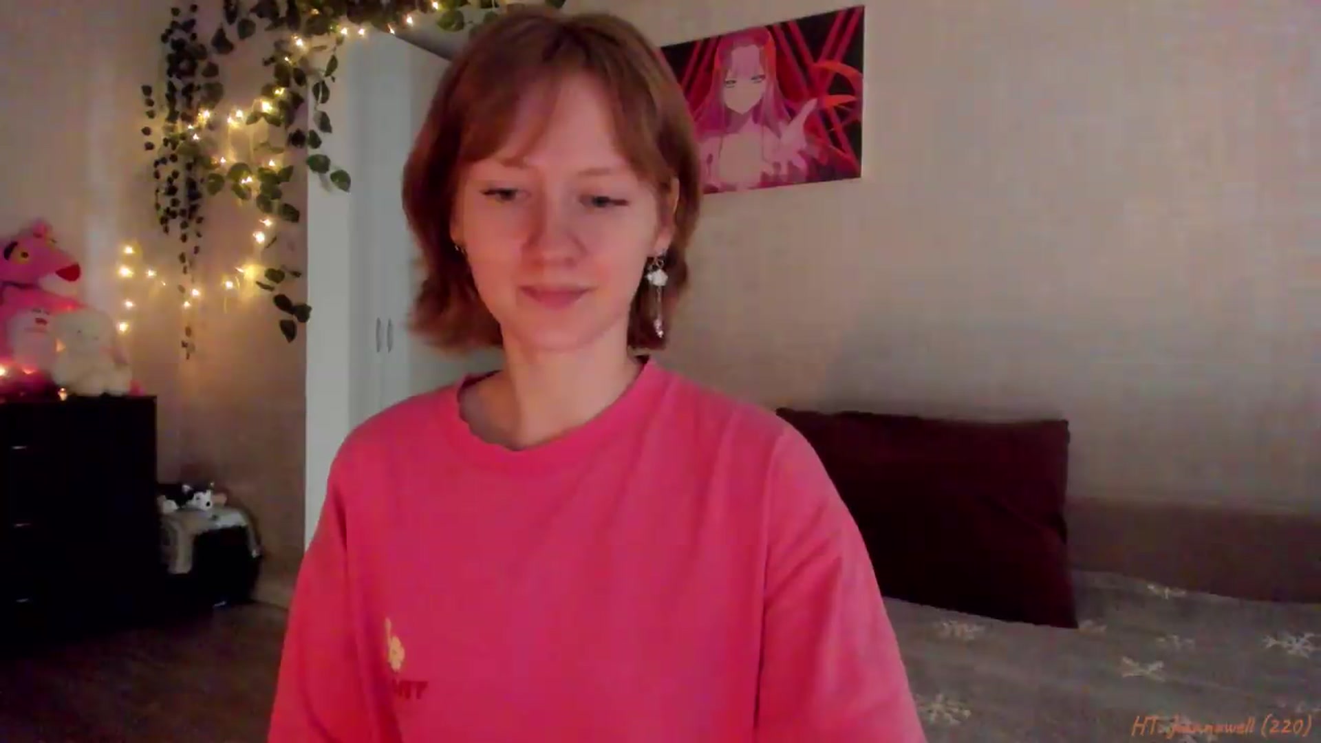 Gallery image thumbnail from mnialice's myfreecams stream on, 05/31/2026, 03:46 image 6 of 20
