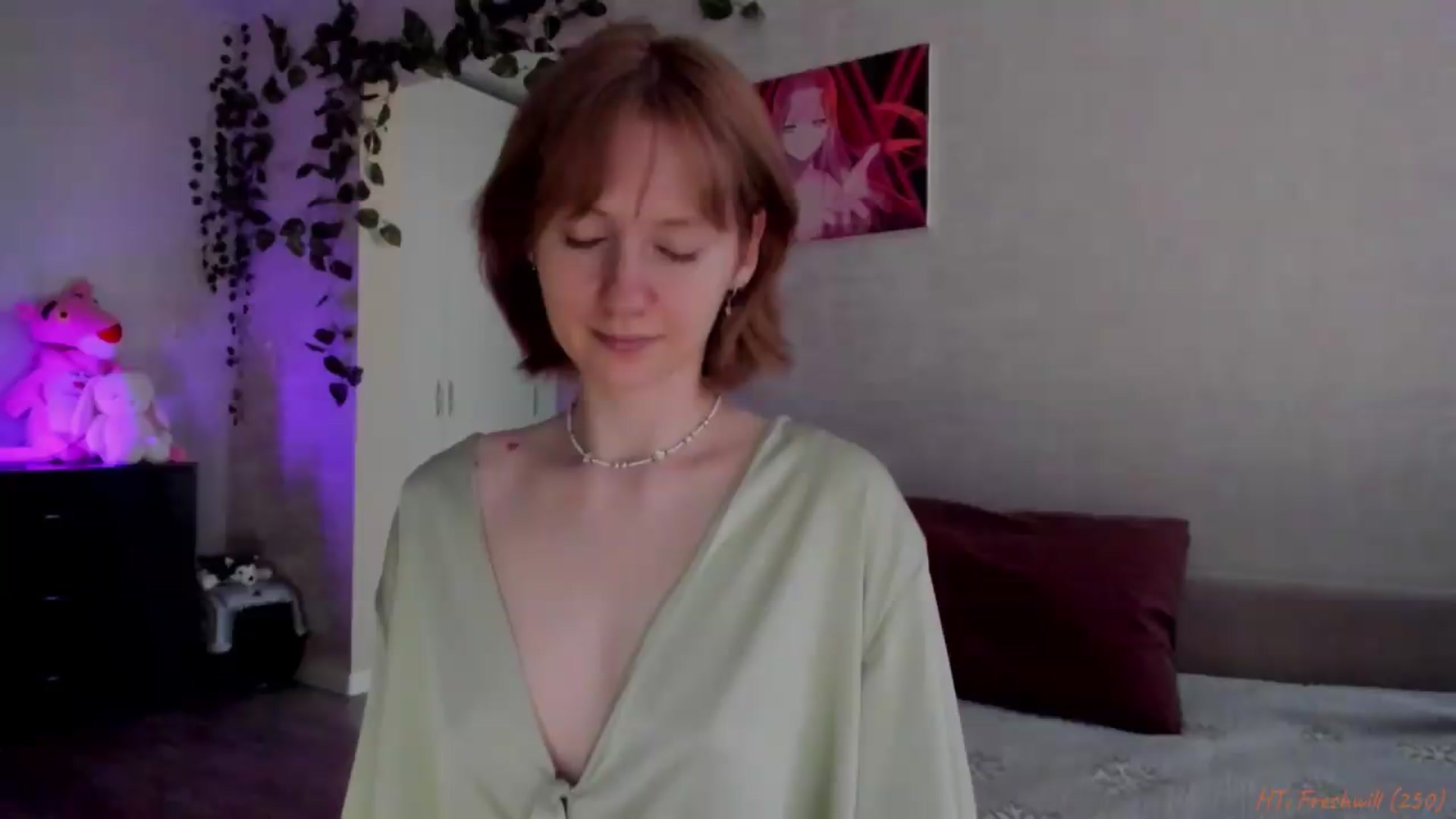 Gallery image thumbnail from mnialice's myfreecams stream on, 06/01/2026, 04:20 image 15 of 20