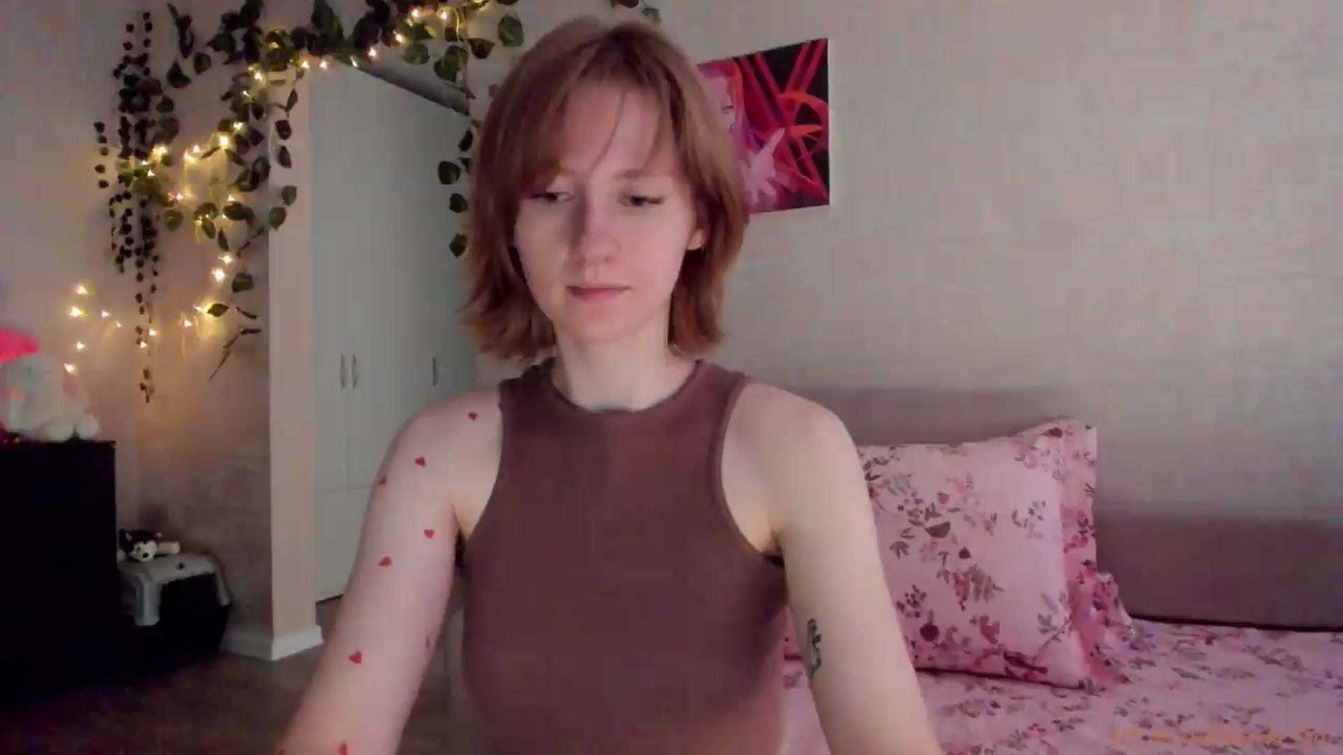Gallery image thumbnail from mnialice's myfreecams stream on, 06/28/2026, 03:18 image 17 of 20