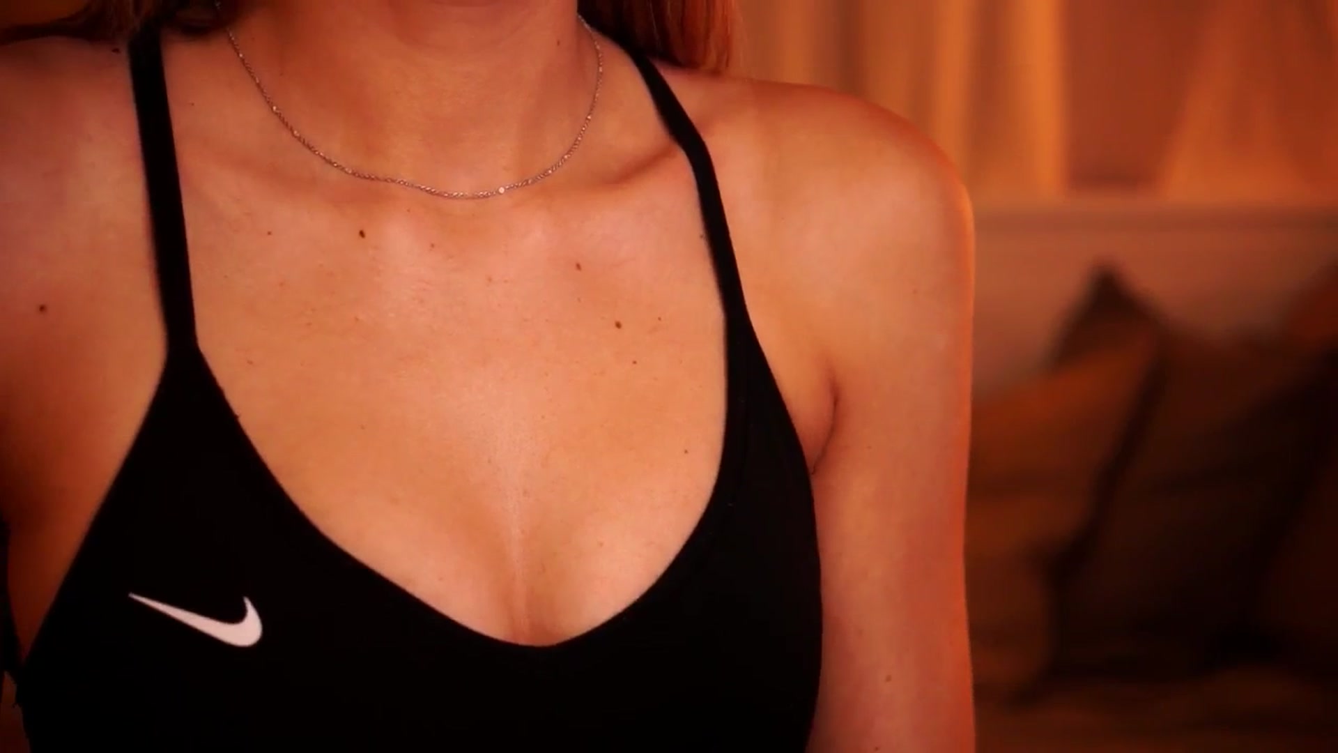 Gallery image thumbnail from mocha_'s myfreecams stream on, 12/21/2025, 15:23 image 20 of 20