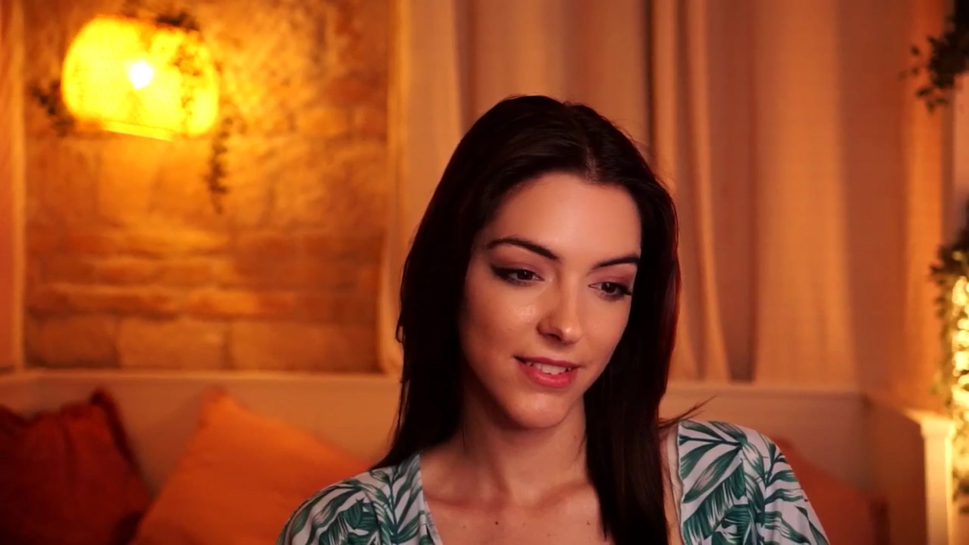 Gallery image thumbnail from mocha_'s myfreecams stream on, 04/15/2026, 20:34 image 17 of 20
