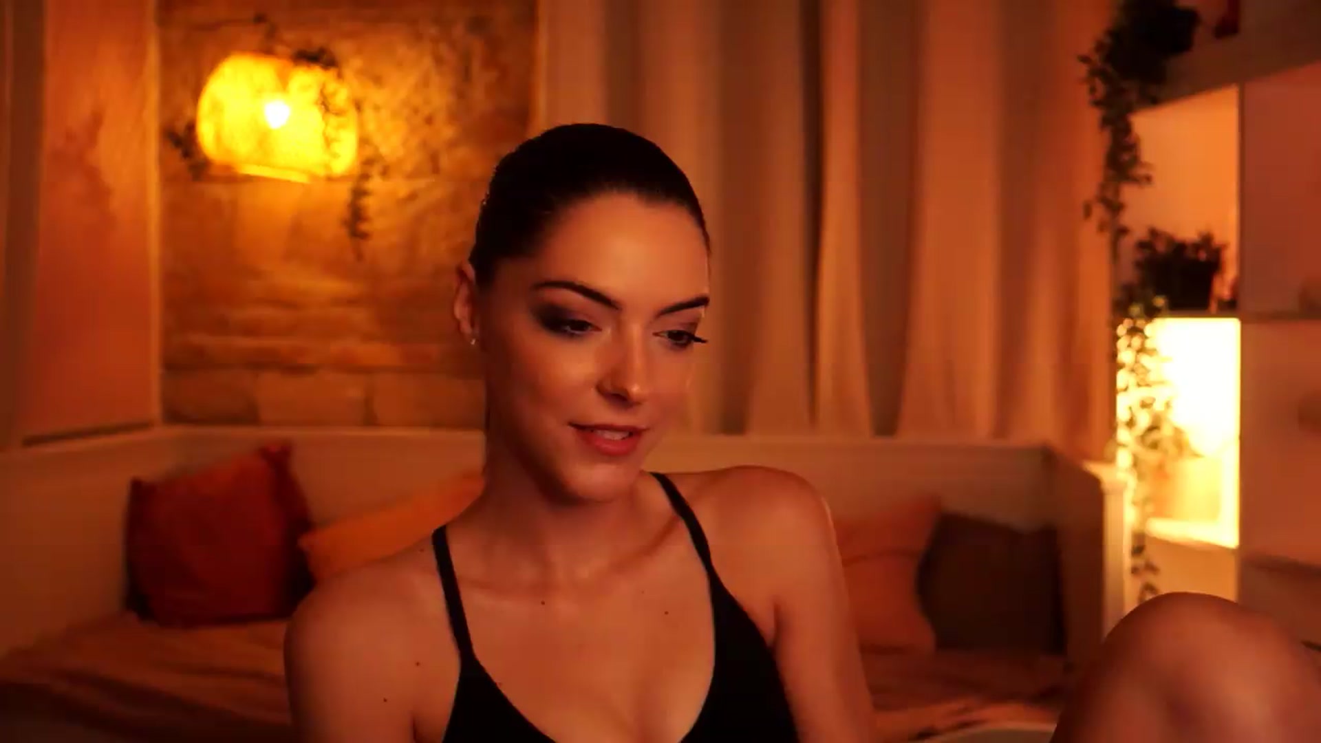 Gallery image thumbnail from mocha_'s myfreecams stream on, 05/04/2026, 19:02 image 17 of 20