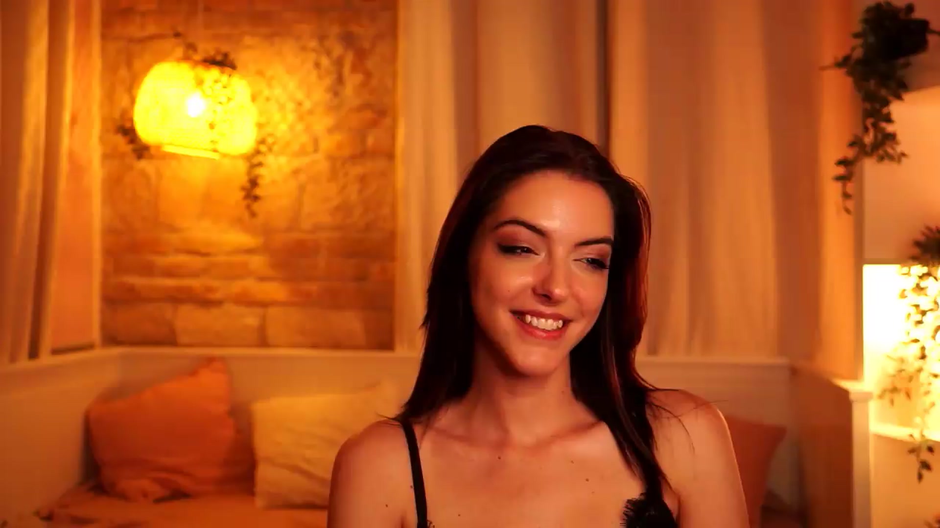 Gallery image thumbnail from mocha_'s myfreecams stream on, 05/23/2026, 20:15 image 17 of 20