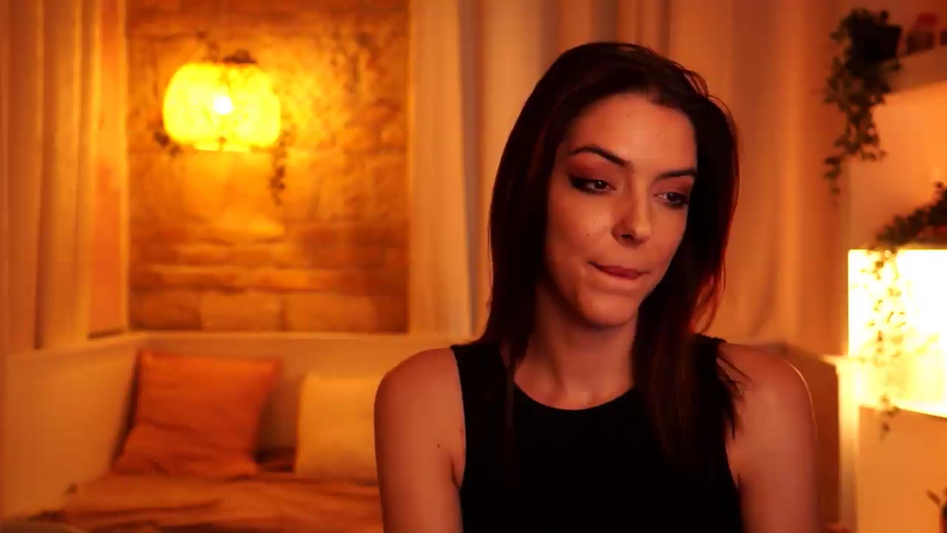 Gallery image thumbnail from mocha_'s myfreecams stream on, 06/12/2026, 17:59 image 18 of 20
