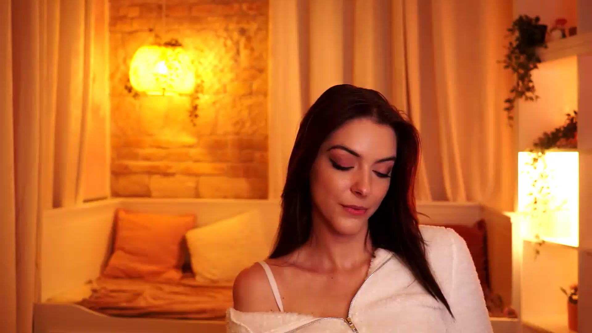 Gallery image thumbnail from mocha_'s myfreecams stream on, 06/18/2026, 19:50 image 15 of 20