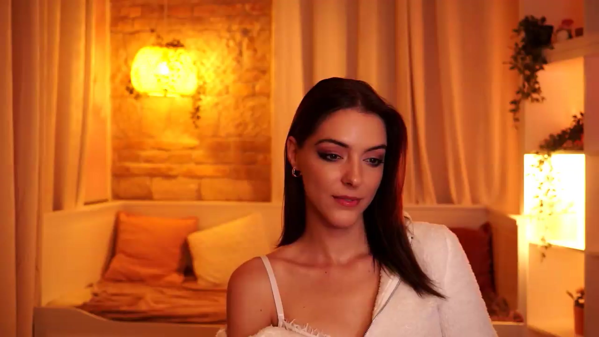 Gallery image thumbnail from mocha_'s myfreecams stream on, 06/18/2026, 19:50 image 11 of 20