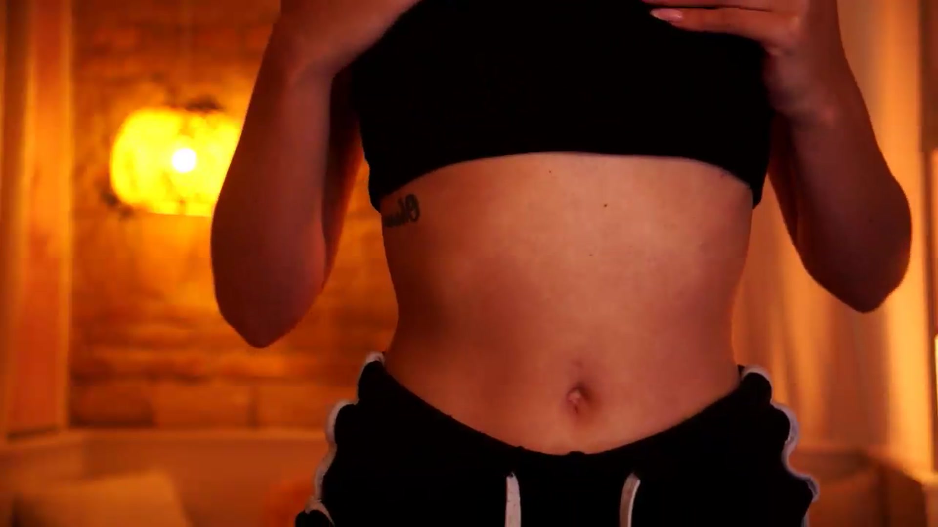 Gallery image thumbnail from mocha_'s myfreecams stream on, 07/06/2026, 16:44 image 14 of 20