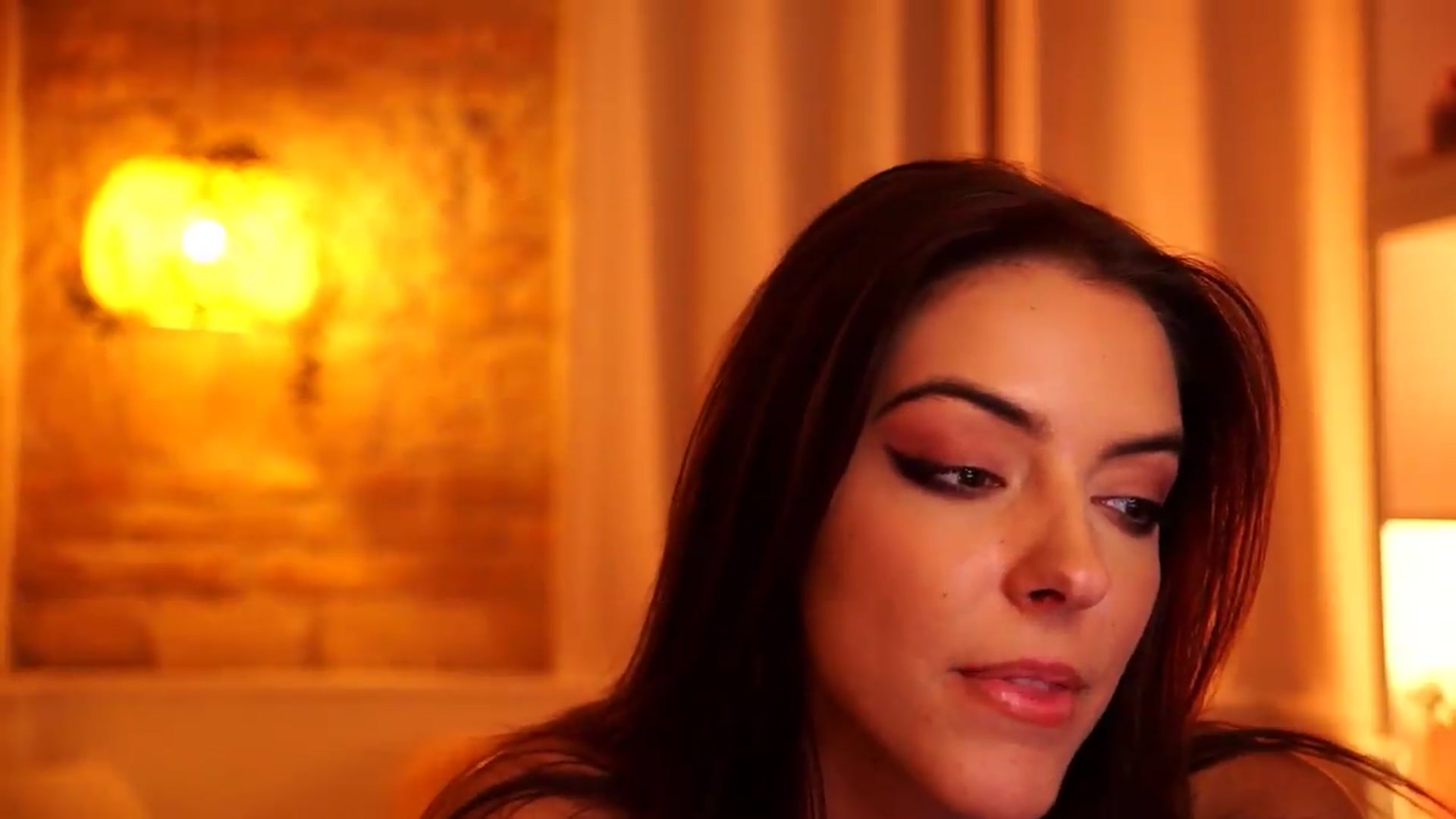 Gallery image thumbnail from mocha_'s myfreecams stream on, 07/06/2026, 19:12 image 19 of 20