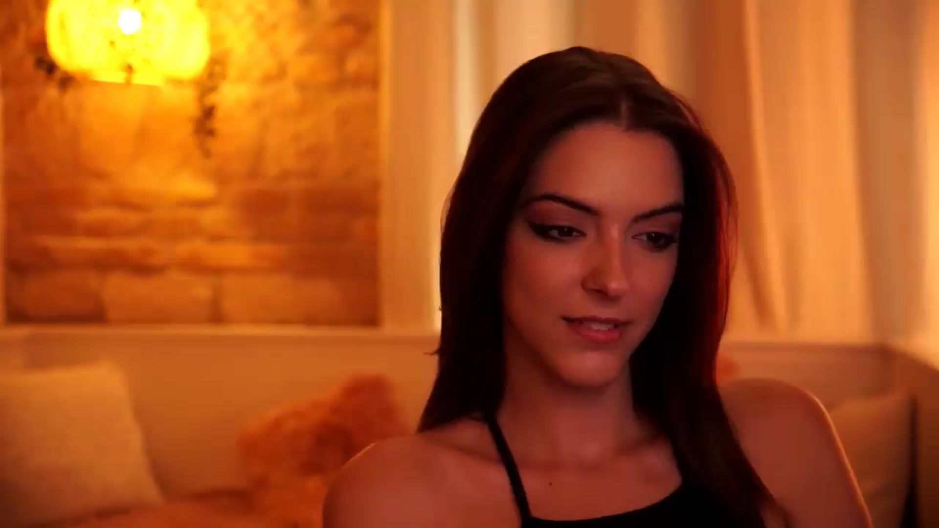 Gallery image thumbnail from mocha_'s myfreecams stream on, 07/10/2026, 16:09 image 15 of 20