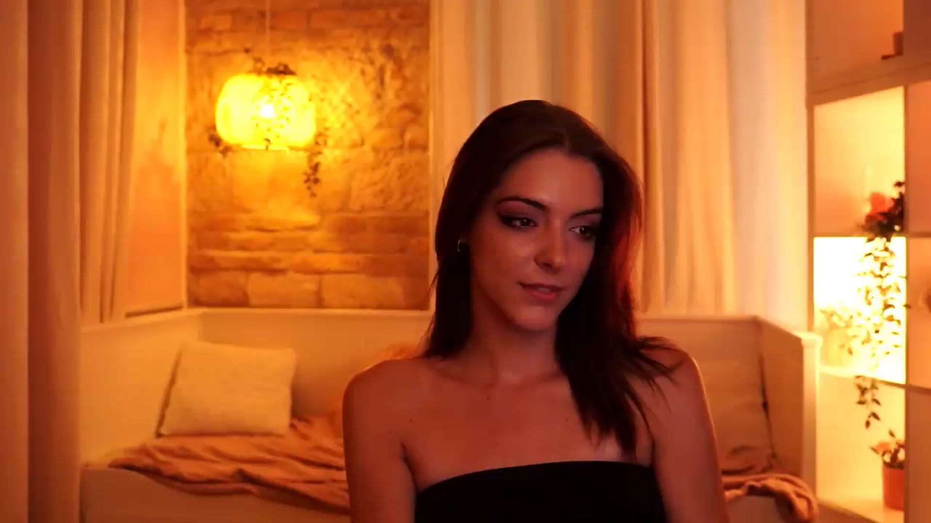 Gallery image thumbnail from mocha_'s myfreecams stream on, 08/13/2026, 16:14 image 20 of 20