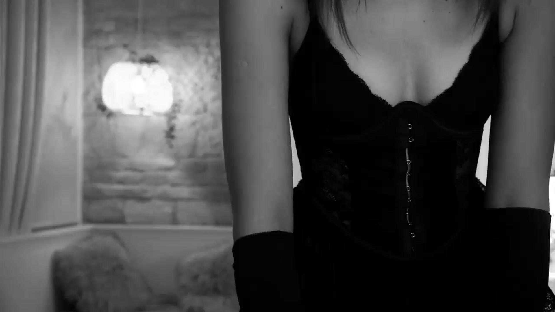 Gallery image thumbnail from mocha_'s myfreecams stream on, 08/20/2026, 14:40 image 7 of 20