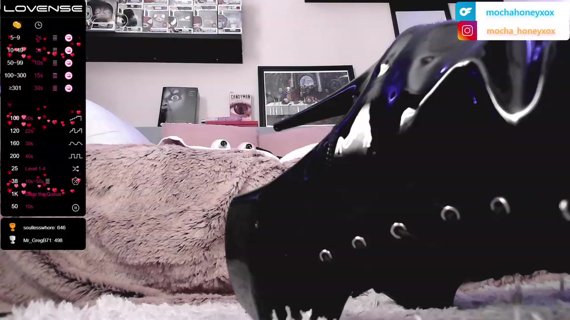 Gallery image thumbnail from mochahoneyxox's myfreecams stream on, 11/16/2022, 17:52 image 2 of 20