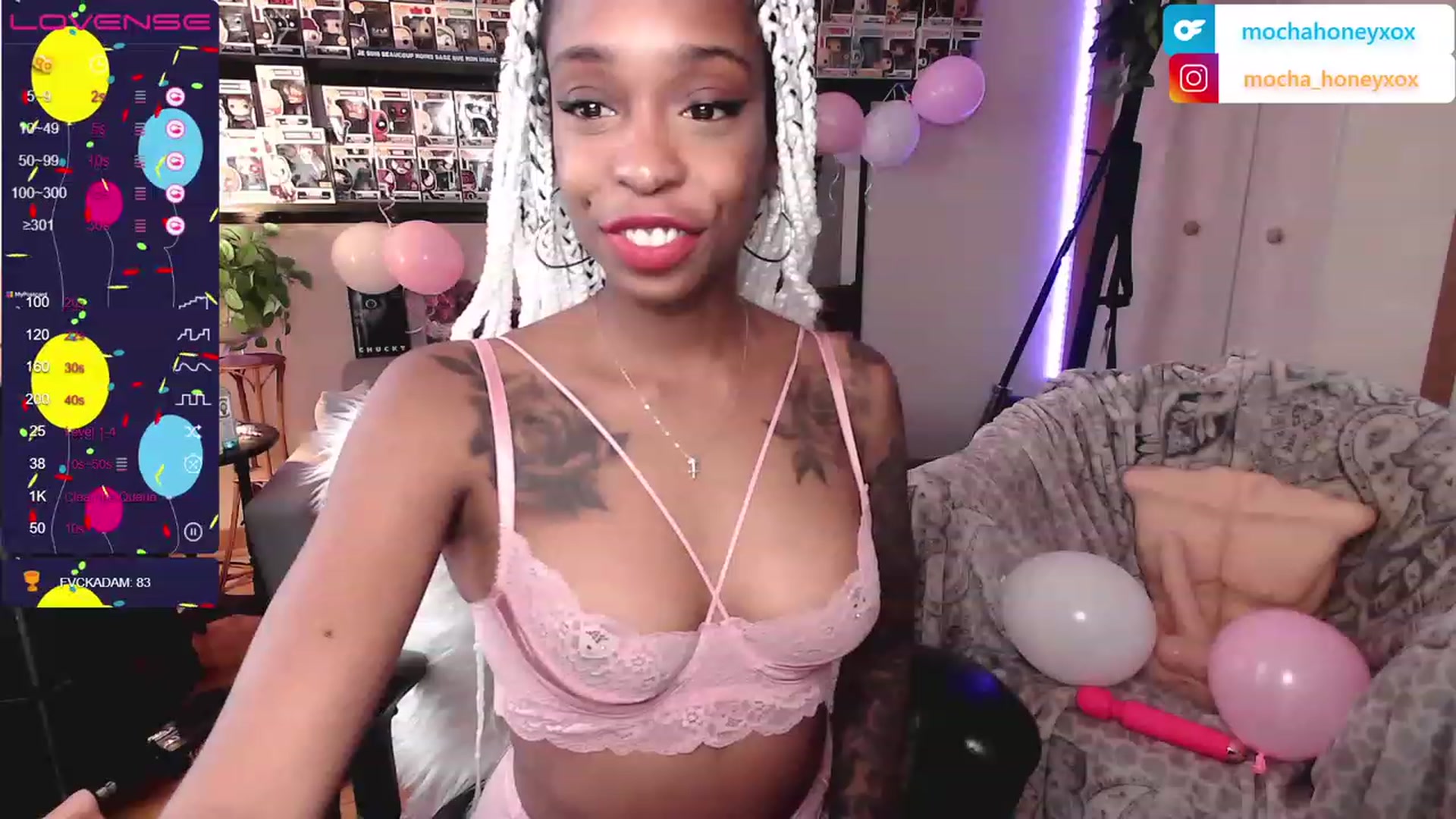 Gallery image thumbnail from mochahoneyxox's myfreecams stream on, 11/25/2022, 18:49 image 5 of 20