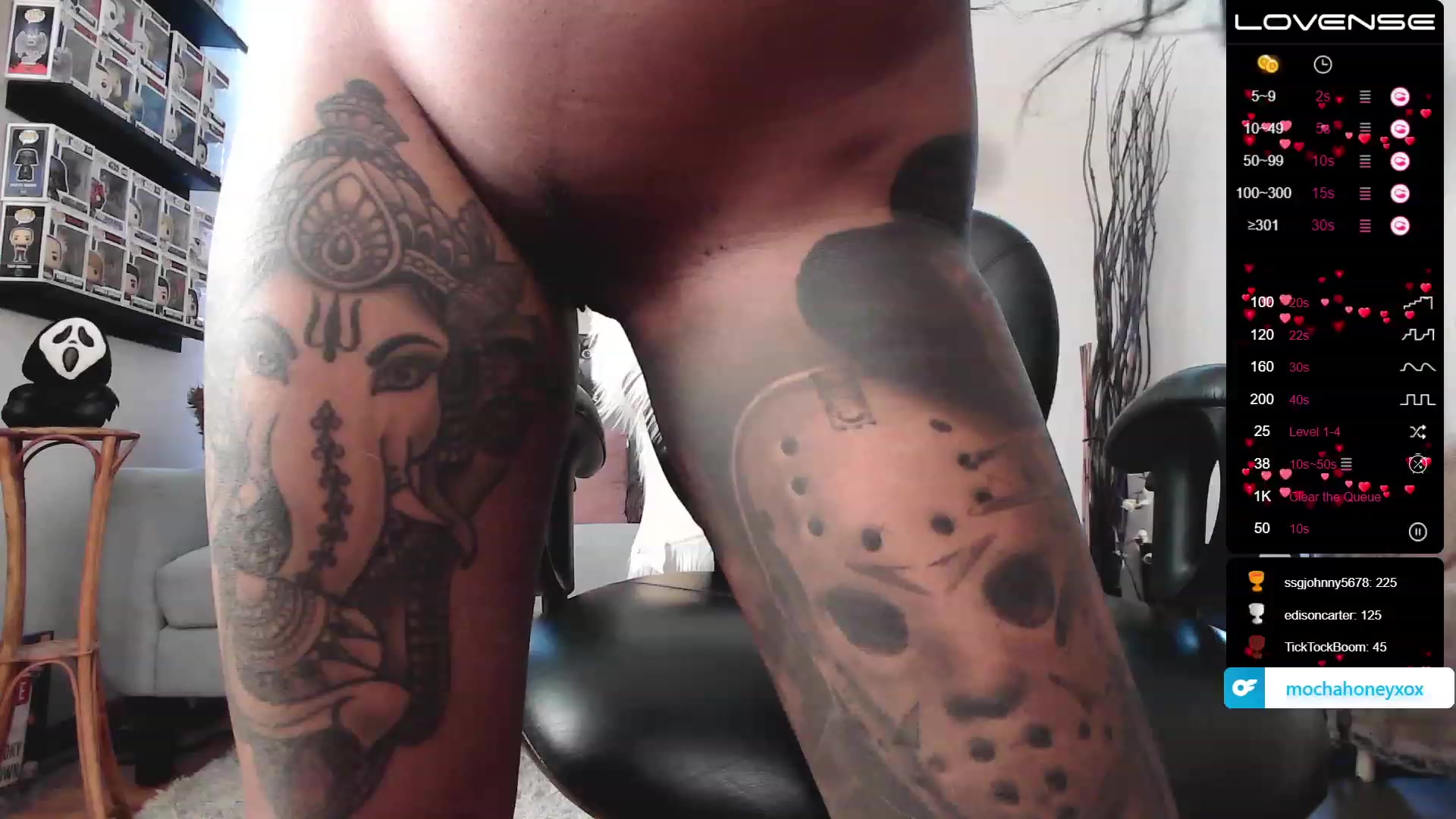 Gallery image thumbnail from mochahoneyxox's myfreecams stream on, 05/19/2023, 15:23 image 3 of 20