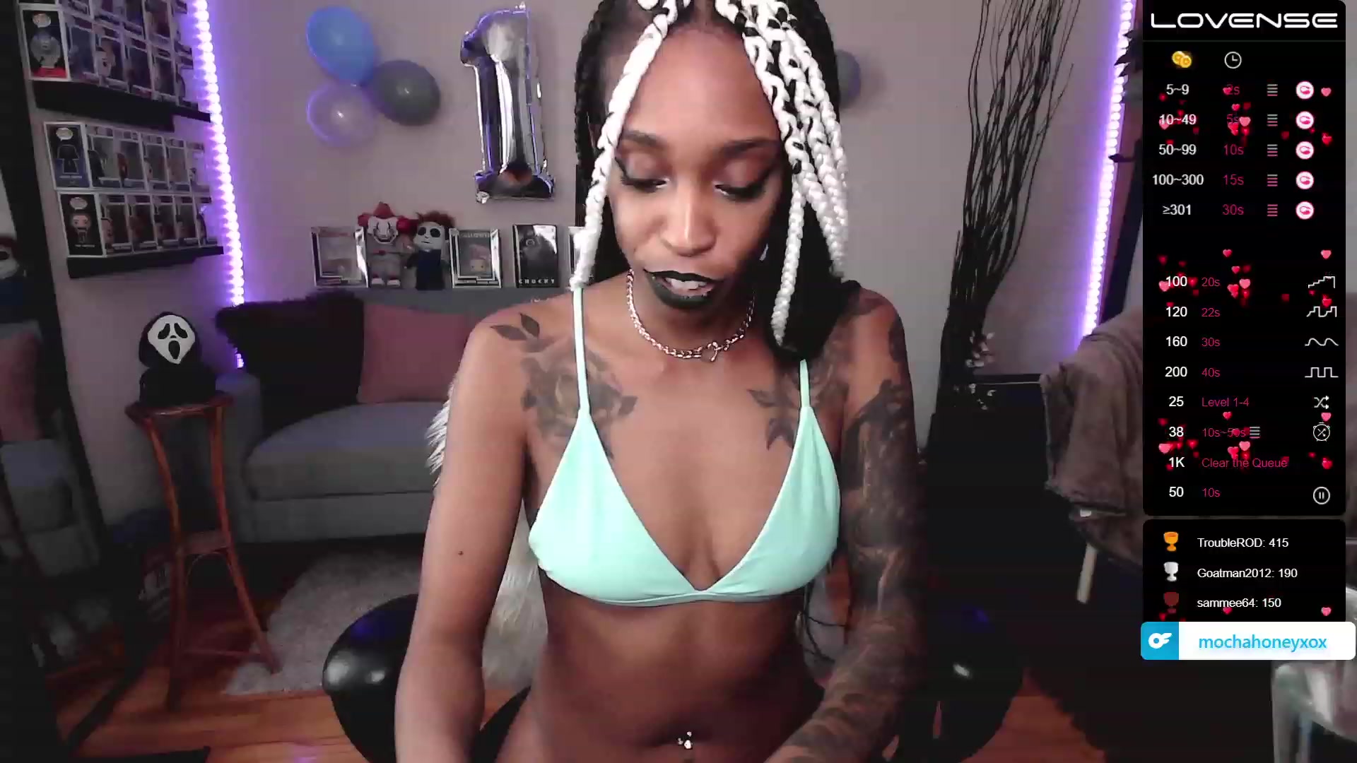 Gallery image thumbnail from mochahoneyxox's myfreecams stream on, 05/27/2023, 15:43 image 15 of 20