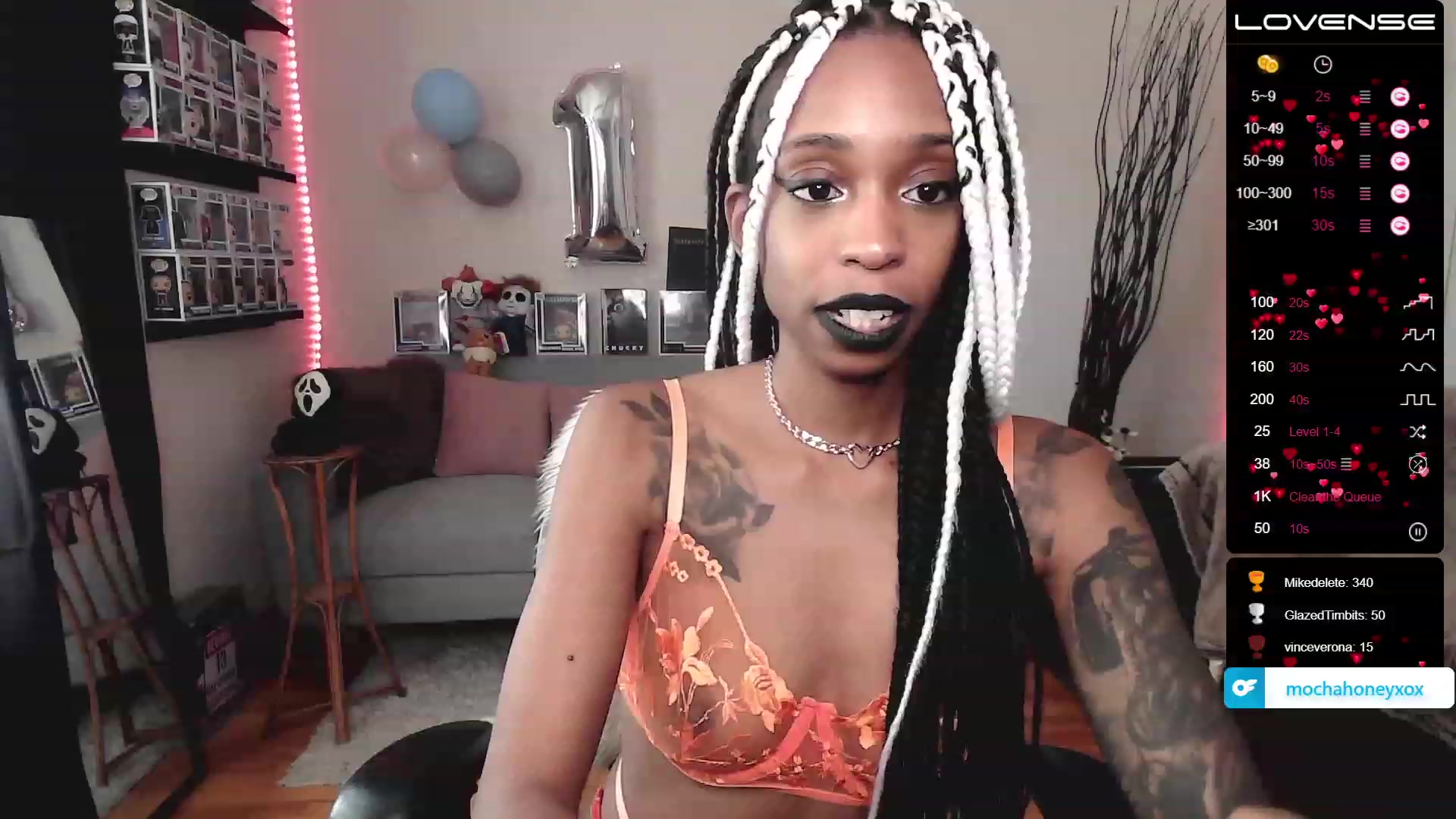 Gallery image thumbnail from mochahoneyxox's myfreecams stream on, 05/31/2023, 15:47 image 7 of 20