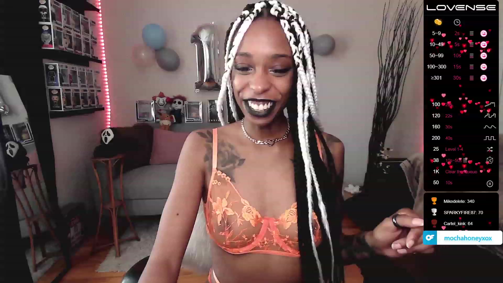Gallery image thumbnail from mochahoneyxox's myfreecams stream on, 05/31/2023, 15:47 image 11 of 20