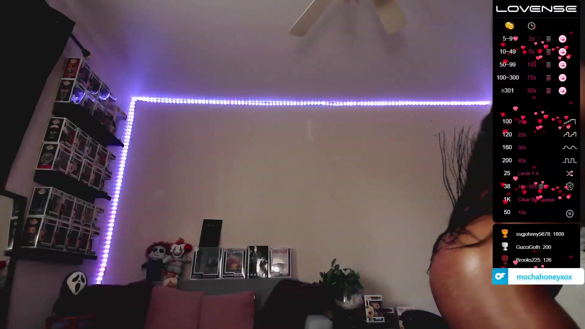 Gallery image thumbnail from mochahoneyxox's myfreecams stream on, 06/03/2023, 15:41 image 8 of 20
