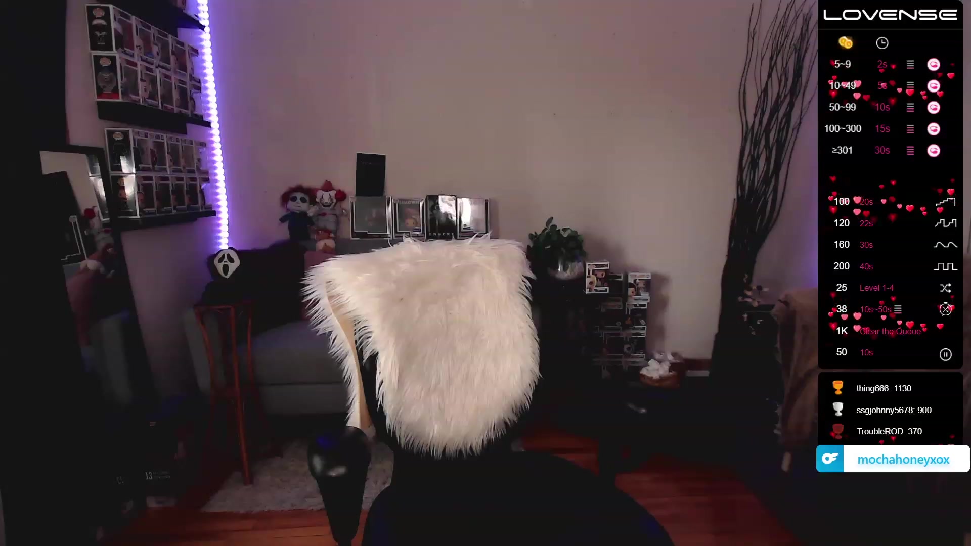 Gallery image thumbnail from mochahoneyxox's myfreecams stream on, 06/09/2023, 17:36 image 20 of 20