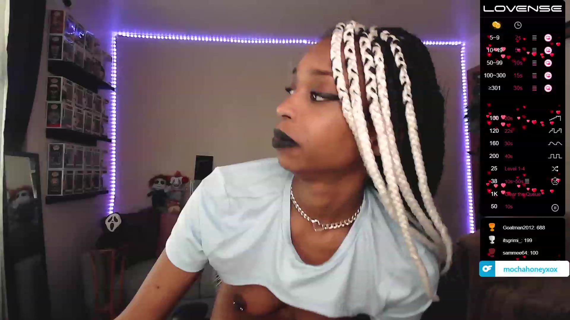 Gallery image thumbnail from mochahoneyxox's myfreecams stream on, 06/10/2023, 16:04 image 18 of 20