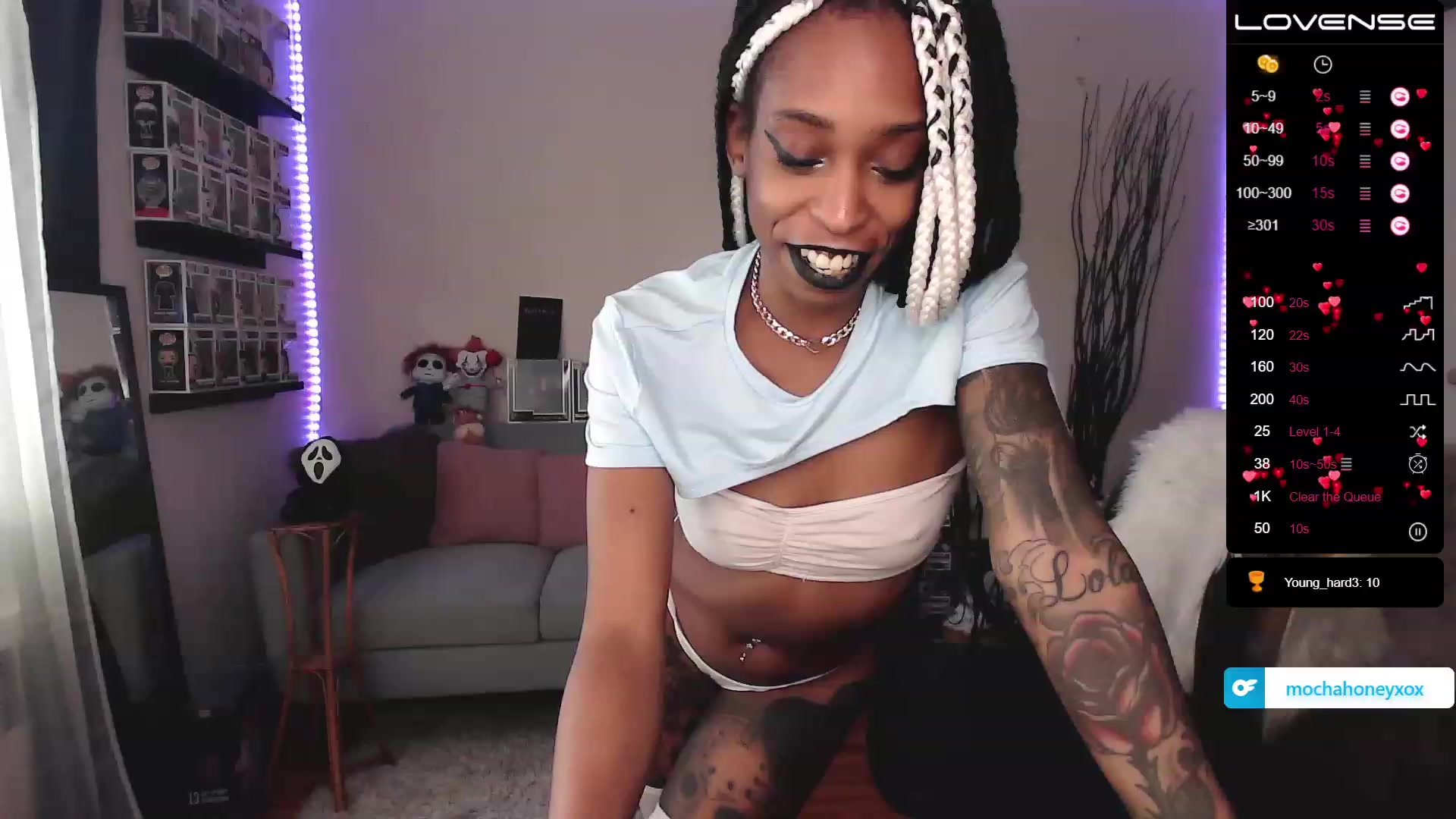 Gallery image thumbnail from mochahoneyxox's myfreecams stream on, 06/10/2023, 16:04 image 4 of 20