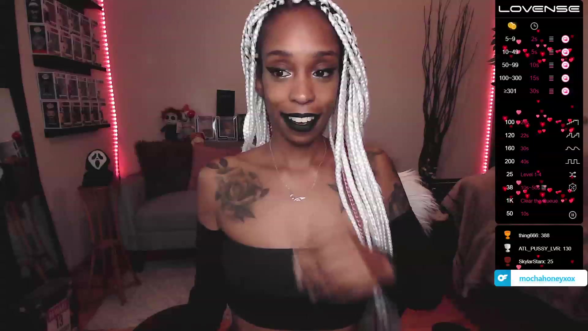 Gallery image thumbnail from mochahoneyxox's myfreecams stream on, 06/17/2023, 17:03 image 20 of 20