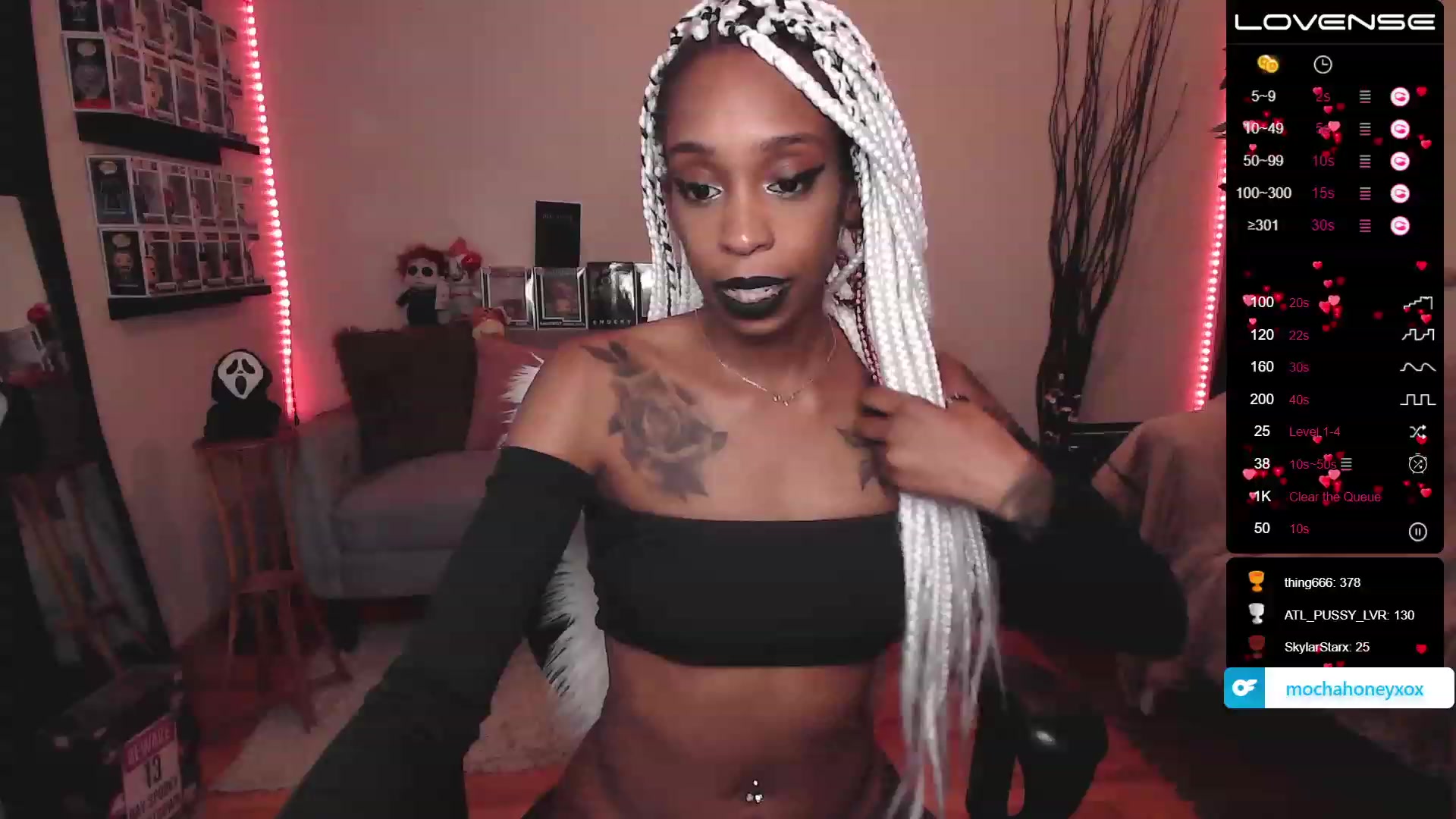 Gallery image thumbnail from mochahoneyxox's myfreecams stream on, 06/17/2023, 17:03 image 13 of 20