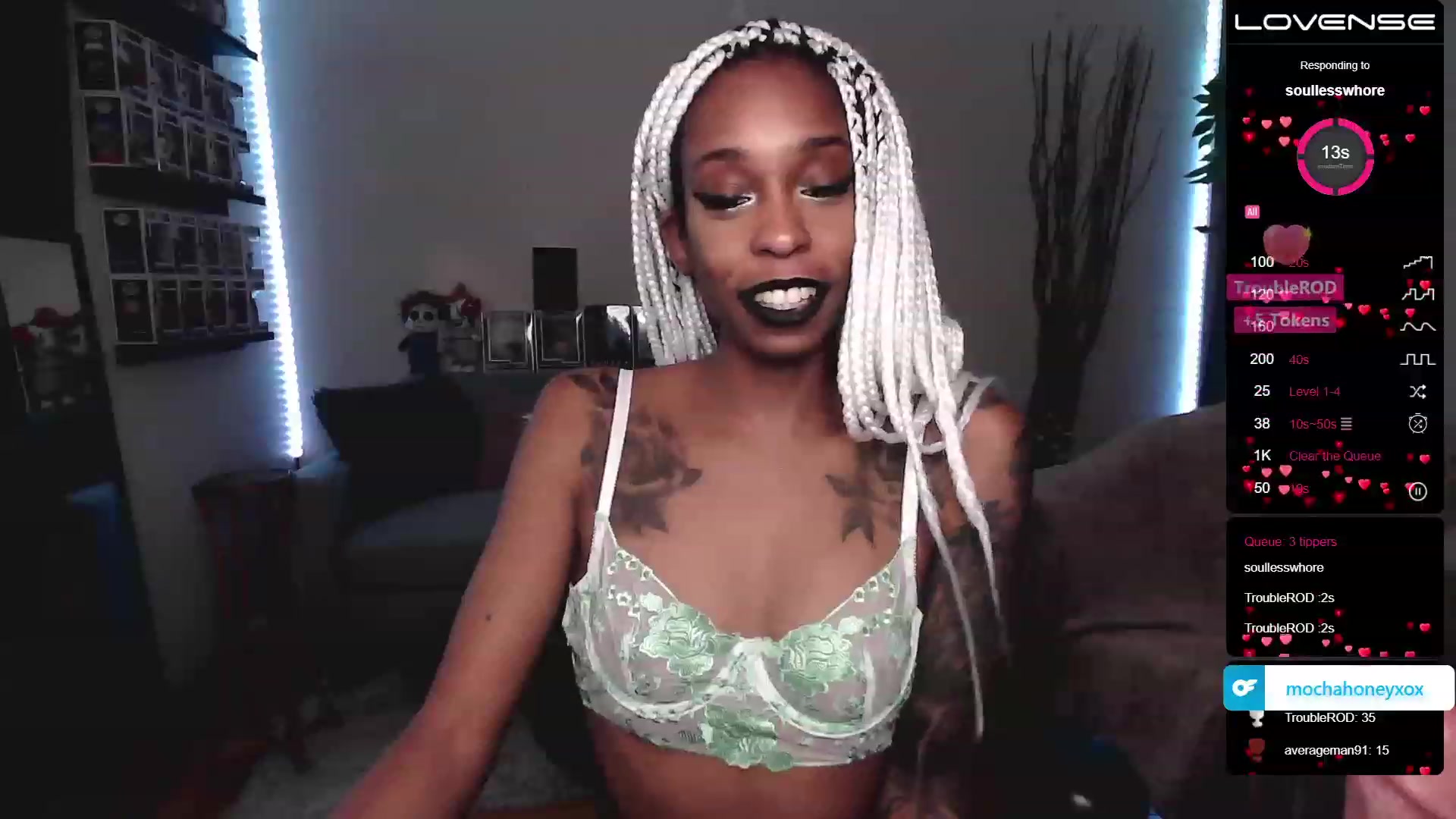 Gallery image thumbnail from mochahoneyxox's myfreecams stream on, 06/26/2023, 16:07 image 6 of 20