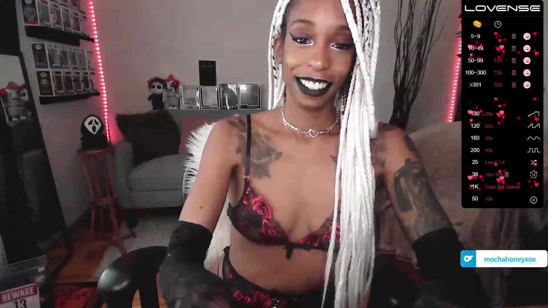 Gallery image thumbnail from mochahoneyxox's myfreecams stream on, 06/27/2023, 15:30 image 4 of 20
