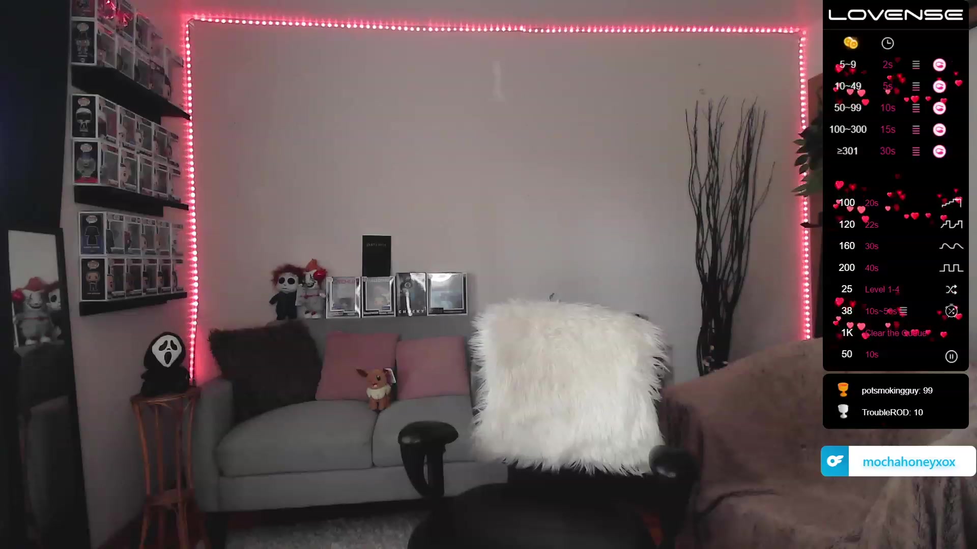 Gallery image thumbnail from mochahoneyxox's myfreecams stream on, 06/27/2023, 15:30 image 11 of 20