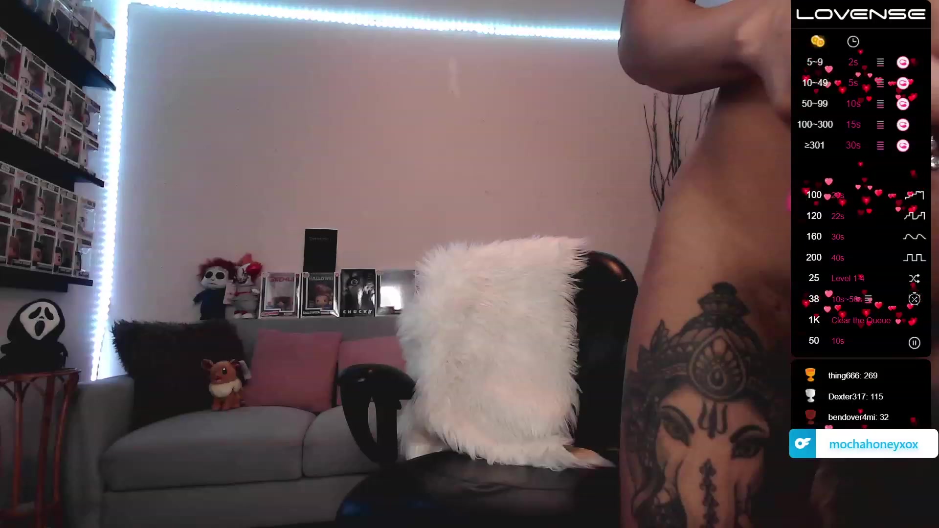 Gallery image thumbnail from mochahoneyxox's myfreecams stream on, 06/28/2023, 17:35 image 4 of 20