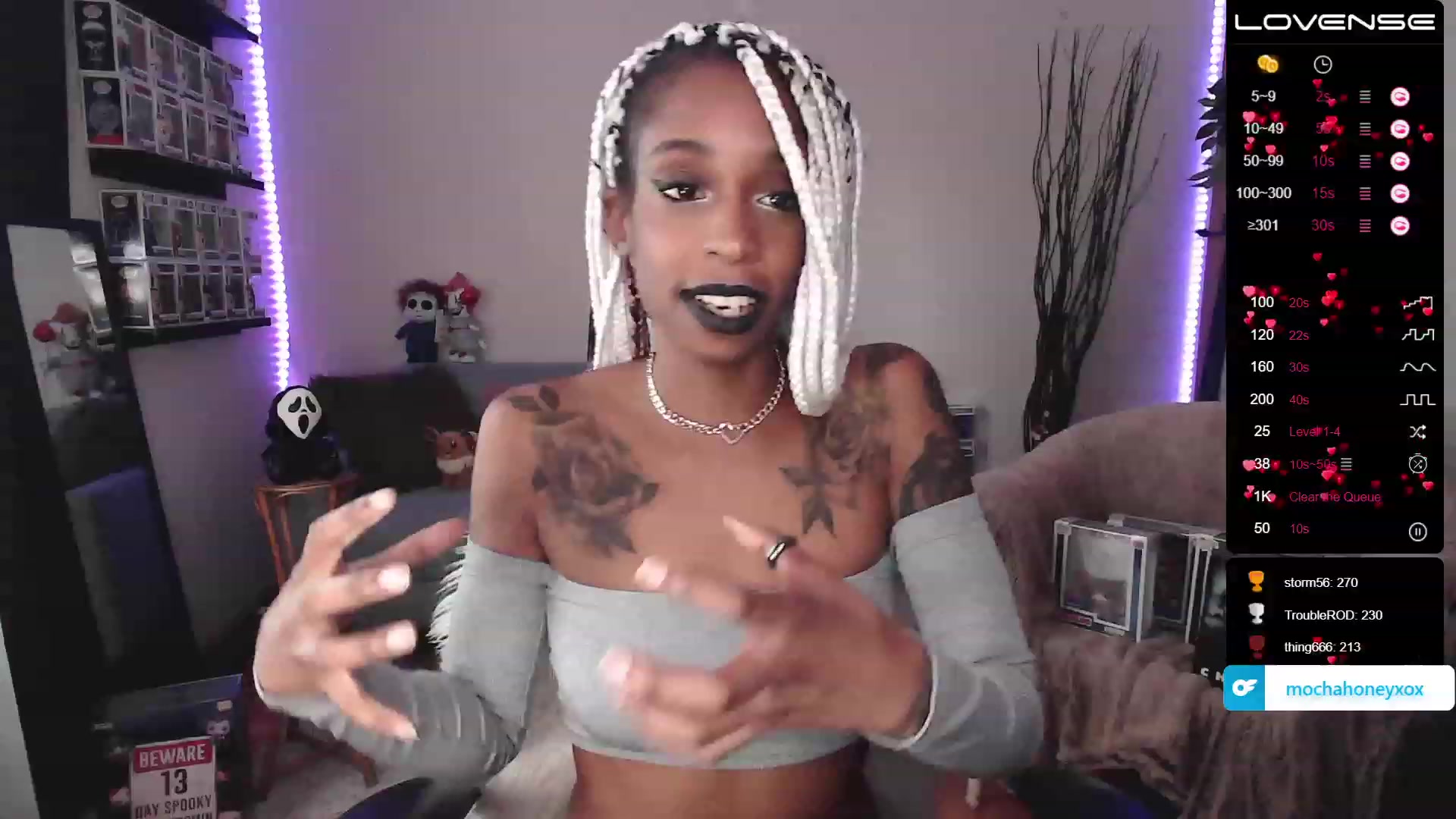 Gallery image thumbnail from mochahoneyxox's myfreecams stream on, 06/30/2023, 17:21 image 6 of 20