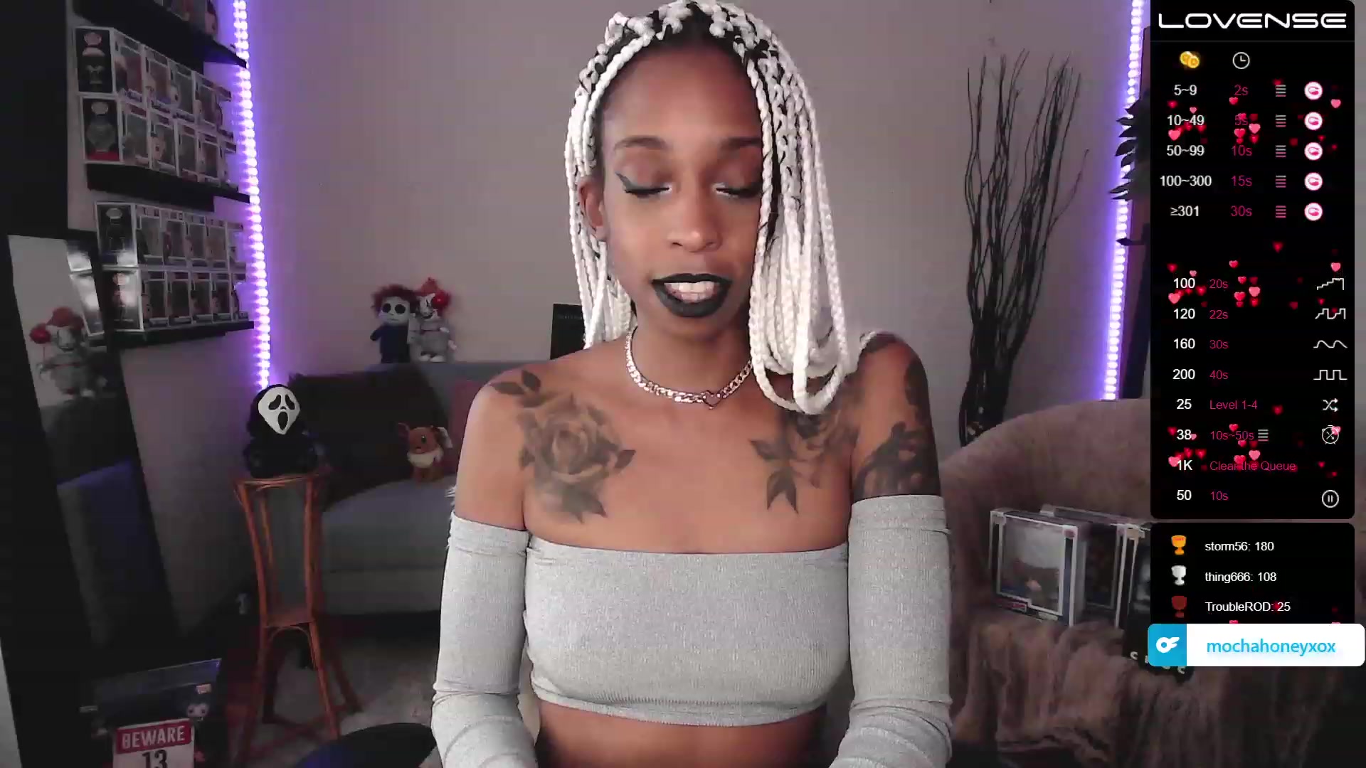 Gallery image thumbnail from mochahoneyxox's myfreecams stream on, 06/30/2023, 17:21 image 2 of 20