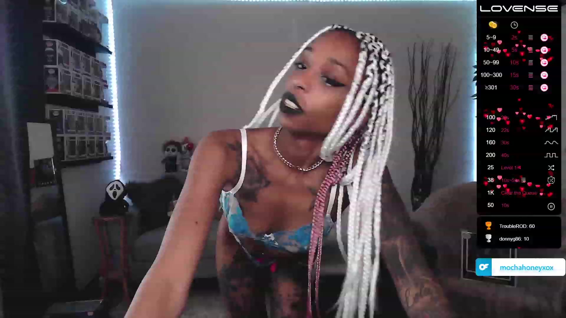 Gallery image thumbnail from mochahoneyxox's myfreecams stream on, 07/11/2023, 15:12 image 7 of 20