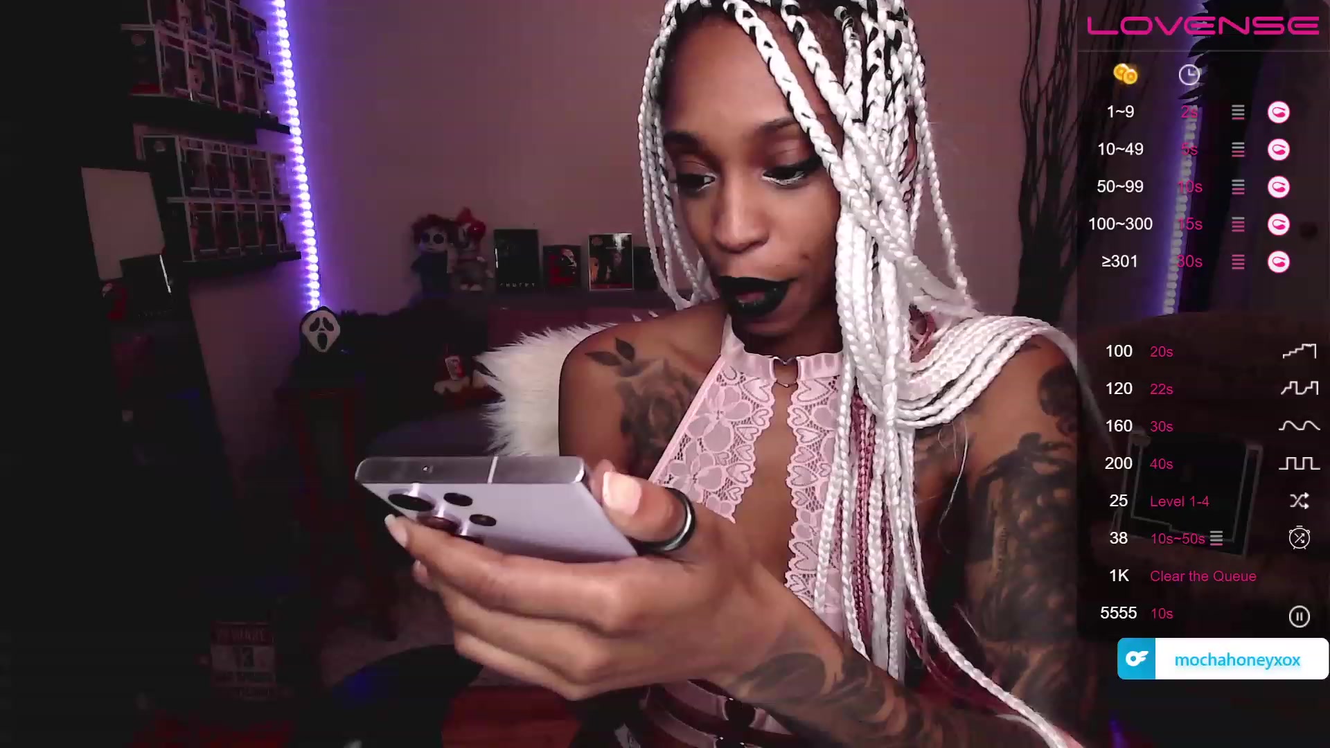 Gallery image thumbnail from mochahoneyxox's myfreecams stream on, 07/13/2023, 15:33 image 13 of 20