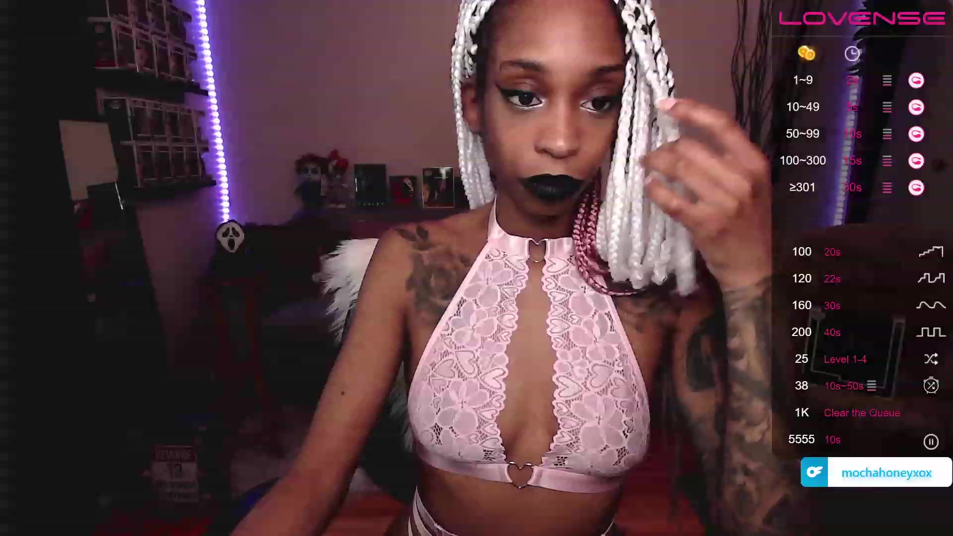 Gallery image thumbnail from mochahoneyxox's myfreecams stream on, 07/13/2023, 15:33 image 11 of 20
