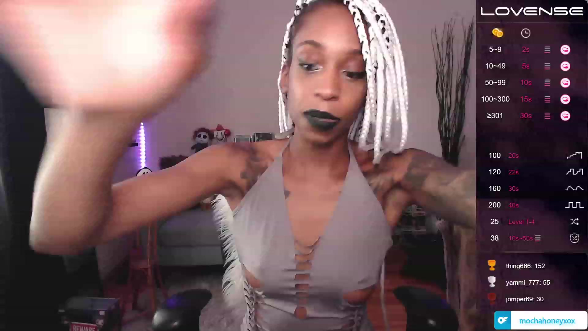 Gallery image thumbnail from mochahoneyxox's myfreecams stream on, 07/17/2023, 15:42 image 20 of 20