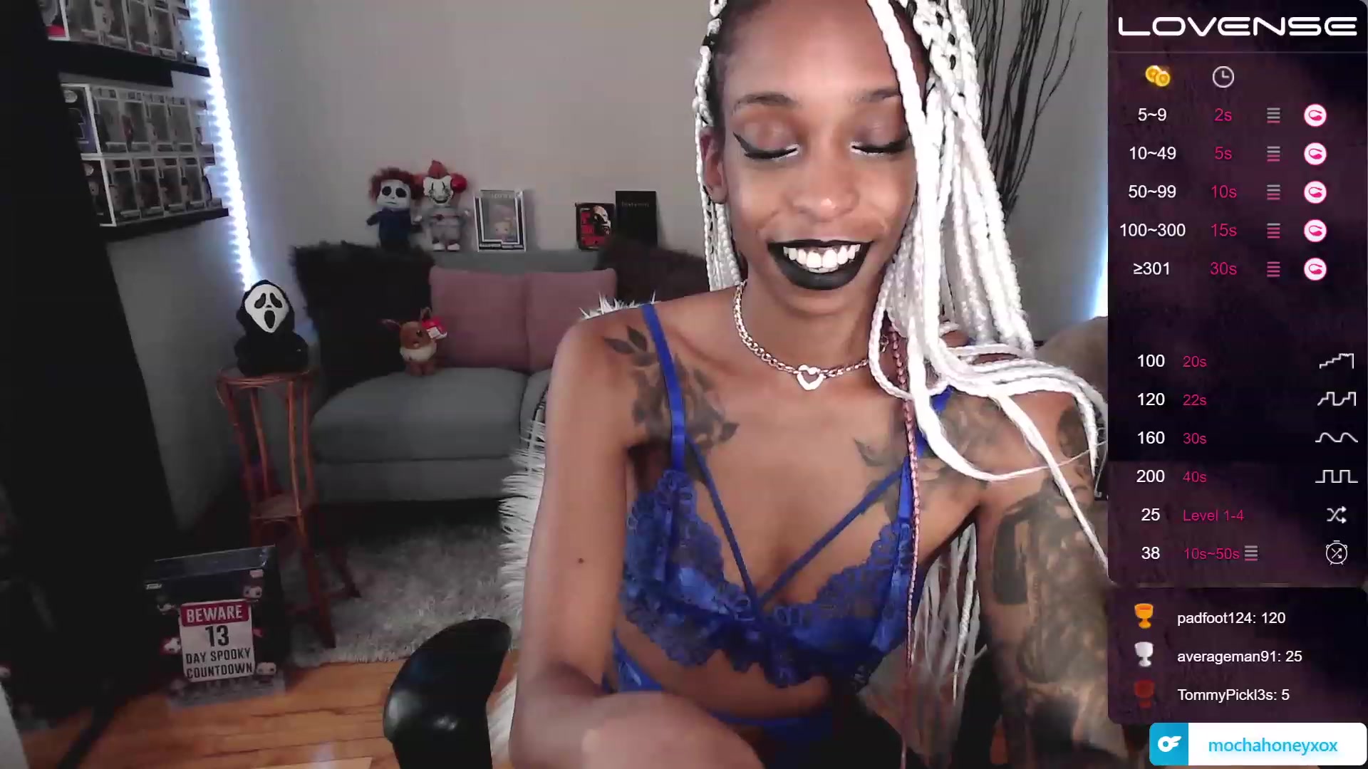 Gallery image thumbnail from mochahoneyxox's myfreecams stream on, 07/18/2023, 15:42 image 14 of 20