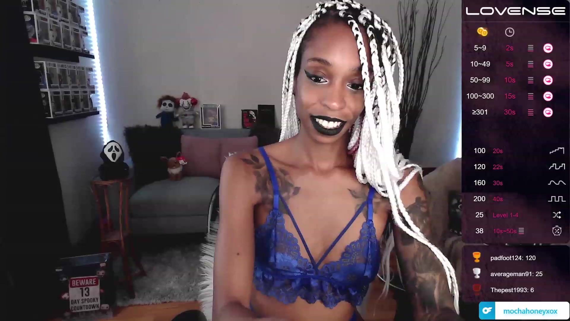Gallery image thumbnail from mochahoneyxox's myfreecams stream on, 07/18/2023, 15:42 image 18 of 20