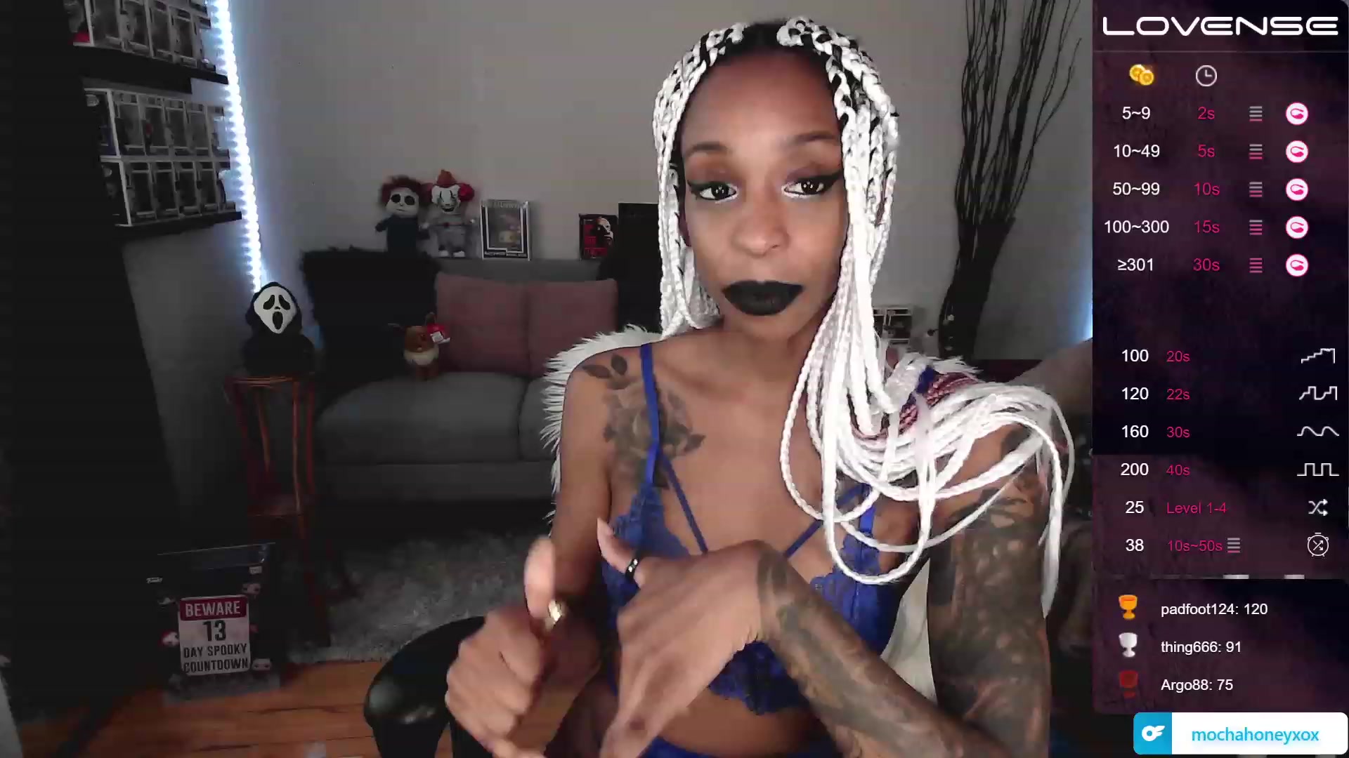 Gallery image thumbnail from mochahoneyxox's myfreecams stream on, 07/18/2023, 17:24 image 16 of 20