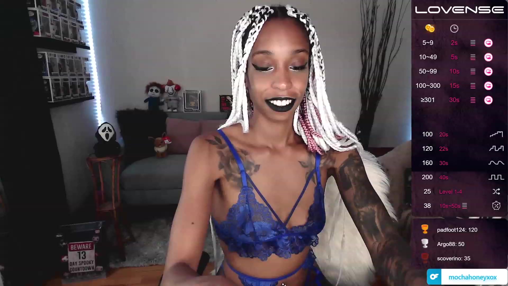 Gallery image thumbnail from mochahoneyxox's myfreecams stream on, 07/18/2023, 17:24 image 6 of 20