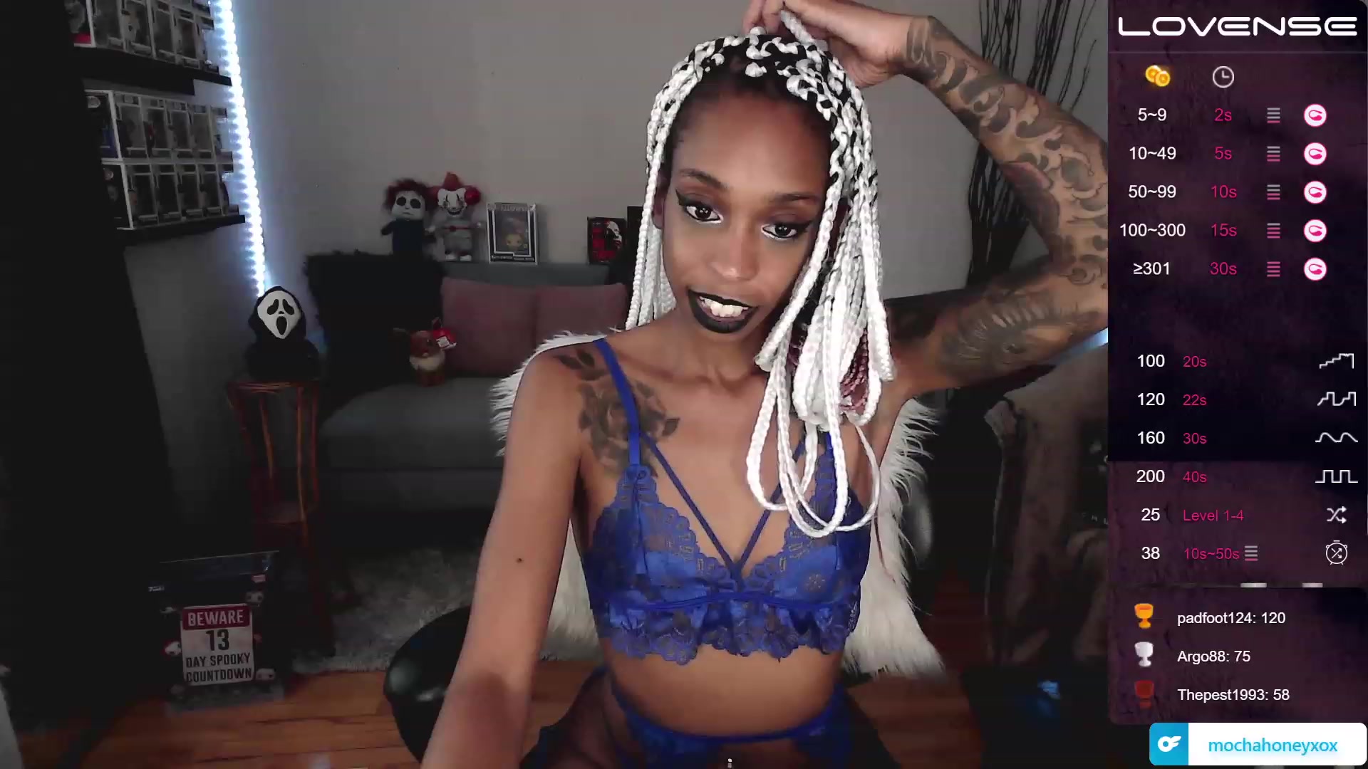 Gallery image thumbnail from mochahoneyxox's myfreecams stream on, 07/18/2023, 17:24 image 14 of 20