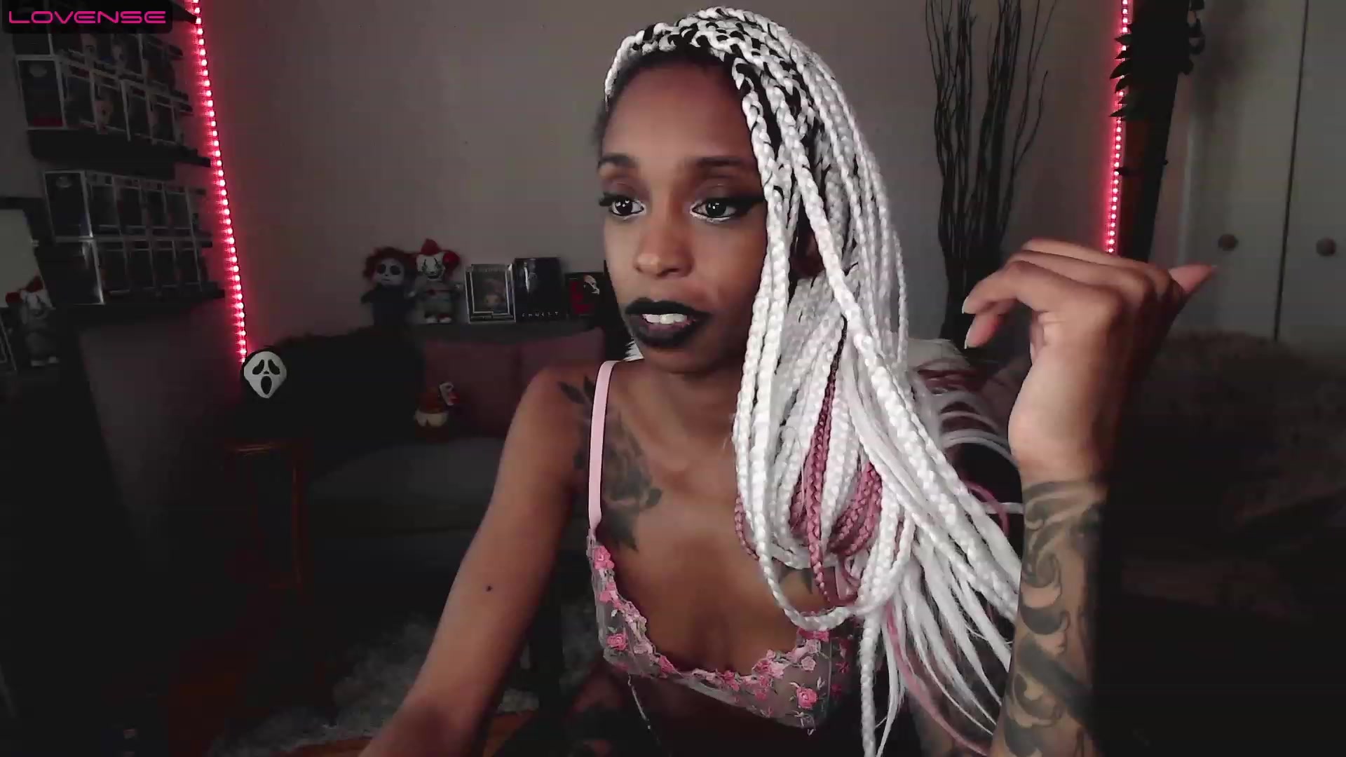 Gallery image thumbnail from mochahoneyxox's myfreecams stream on, 07/20/2023, 18:25 image 15 of 20