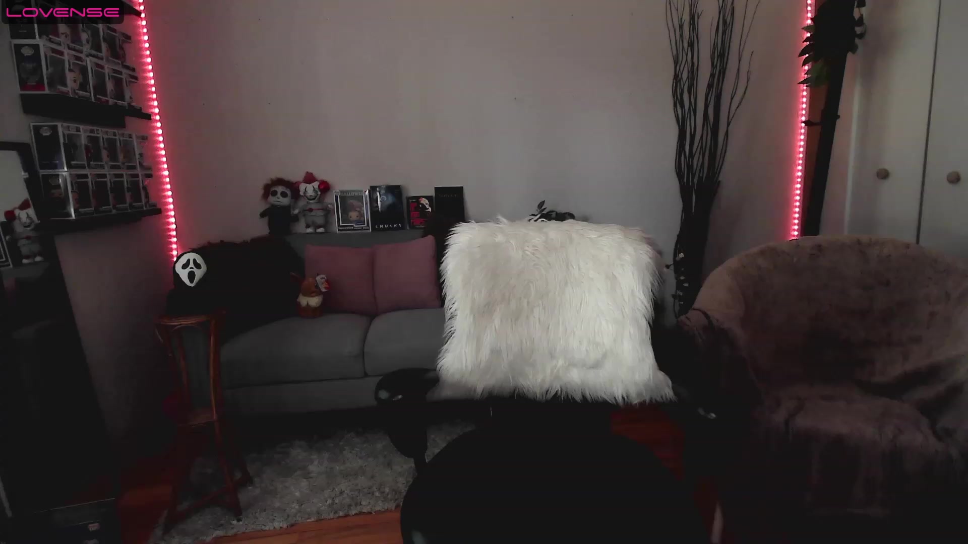 Gallery image thumbnail from mochahoneyxox's myfreecams stream on, 07/20/2023, 18:25 image 16 of 20