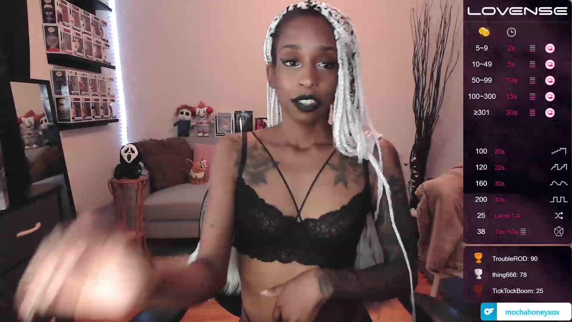 Gallery image thumbnail from mochahoneyxox's myfreecams stream on, 07/31/2023, 14:48 image 18 of 20