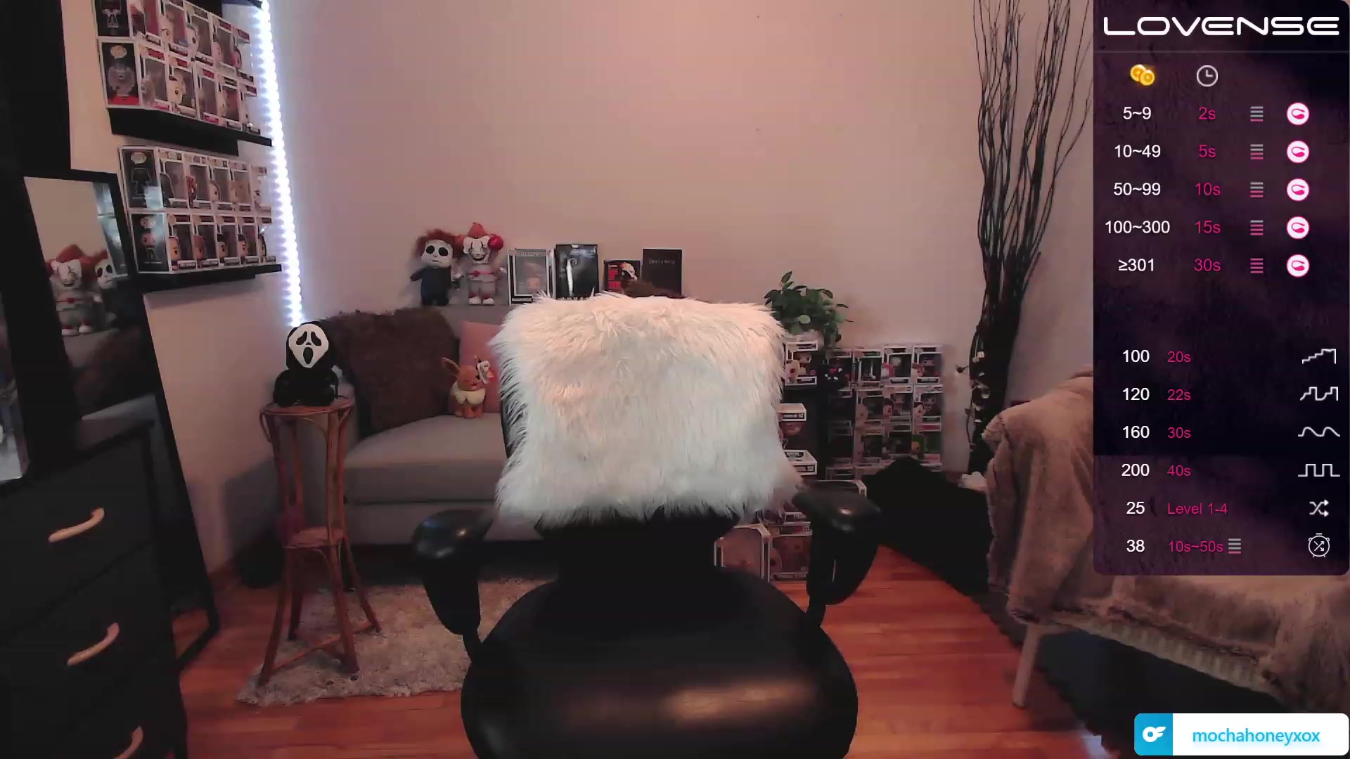 Gallery image thumbnail from mochahoneyxox's myfreecams stream on, 07/31/2023, 14:48 image 6 of 20